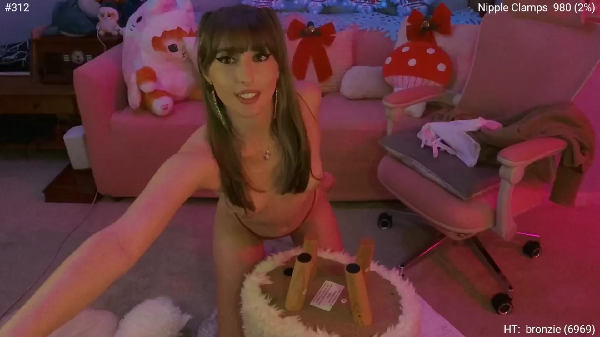 Gallery image thumbnail from Charliexjade's myfreecams stream on, 12/27/2024, 07:23 image 8 of 20