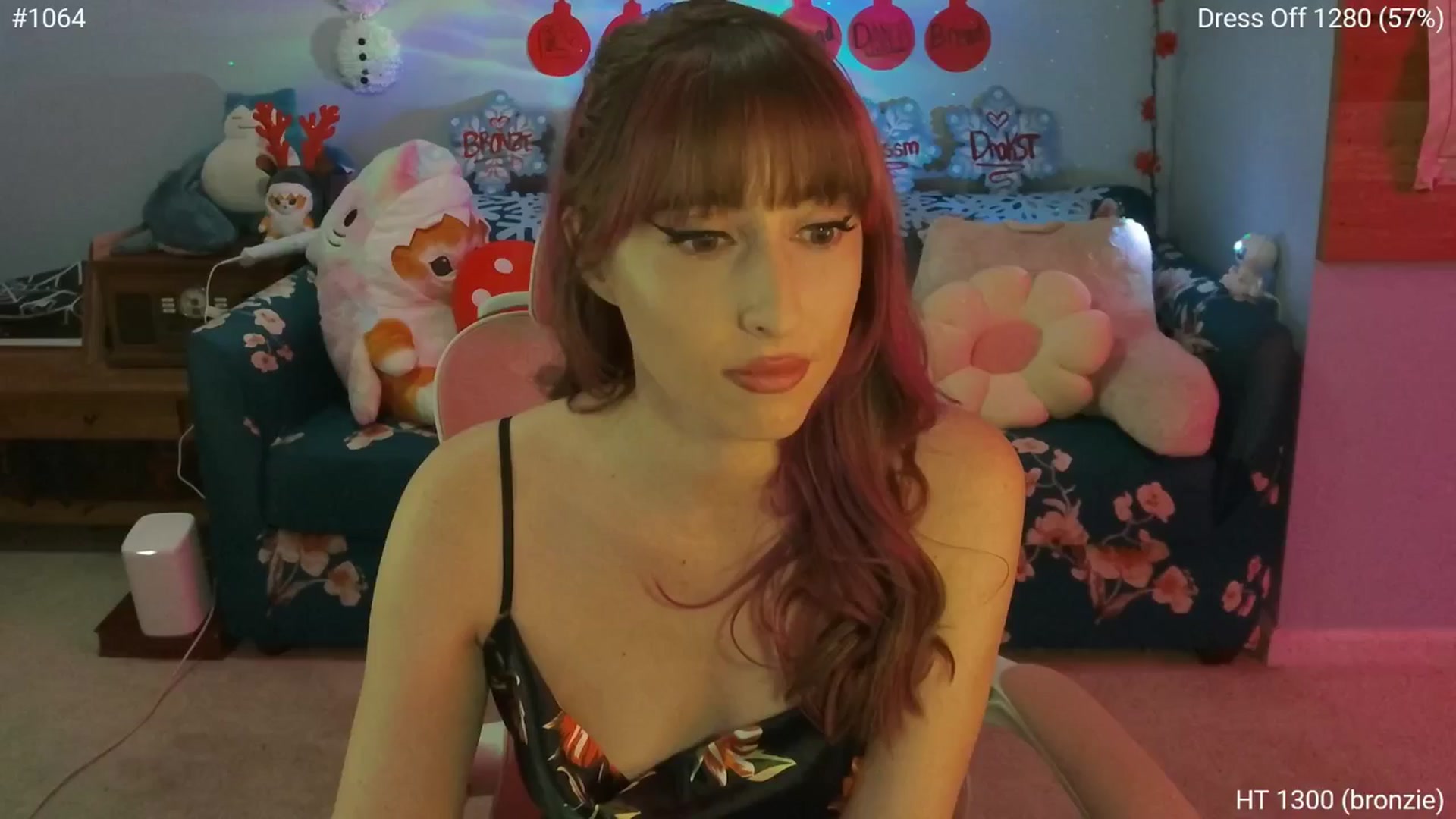 Gallery image thumbnail from Charliexjade's myfreecams stream on, 01/07/2025, 07:39 image 7 of 20