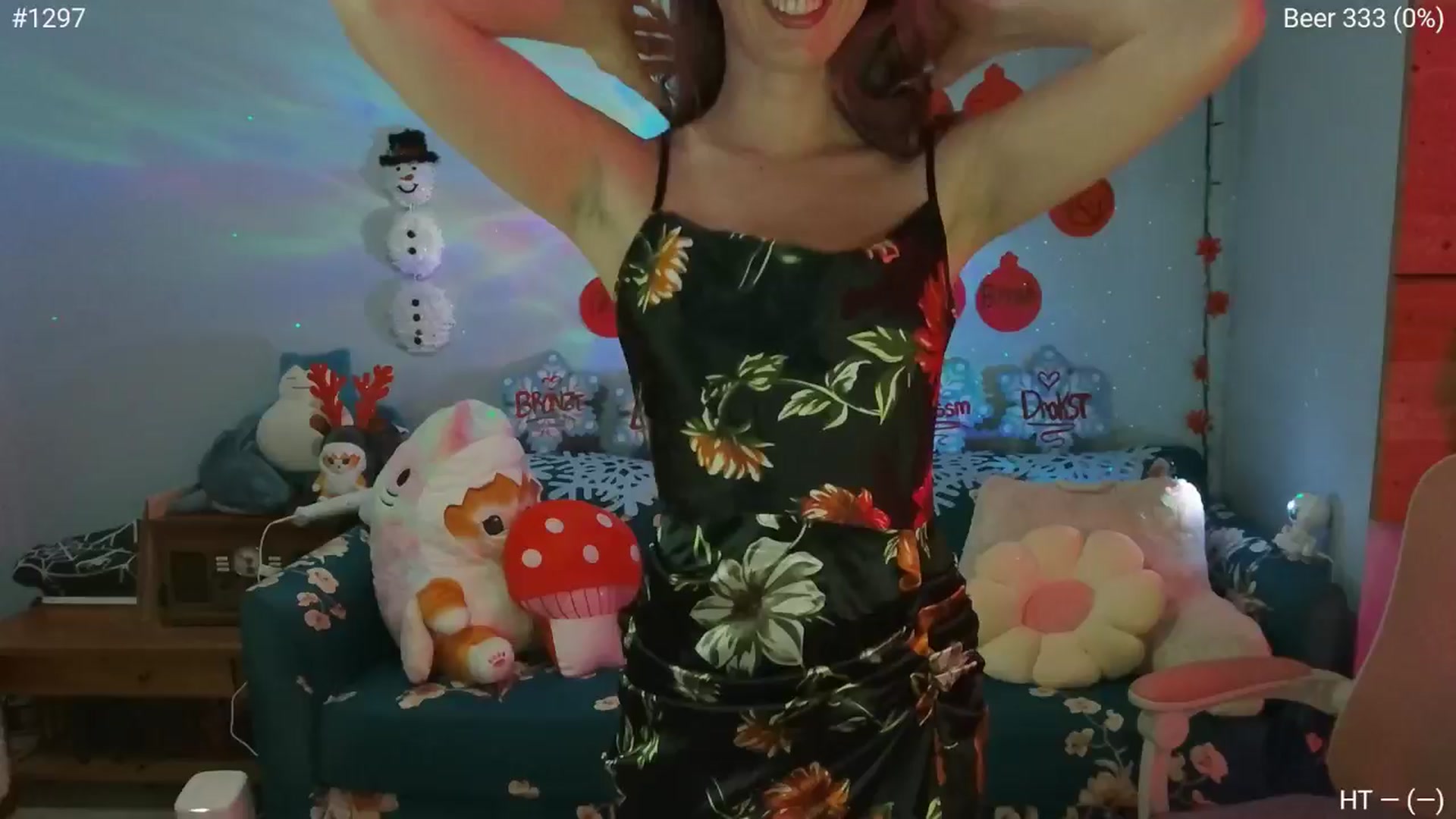 Gallery image thumbnail from Charliexjade's myfreecams stream on, 01/07/2025, 07:39 image 1 of 20