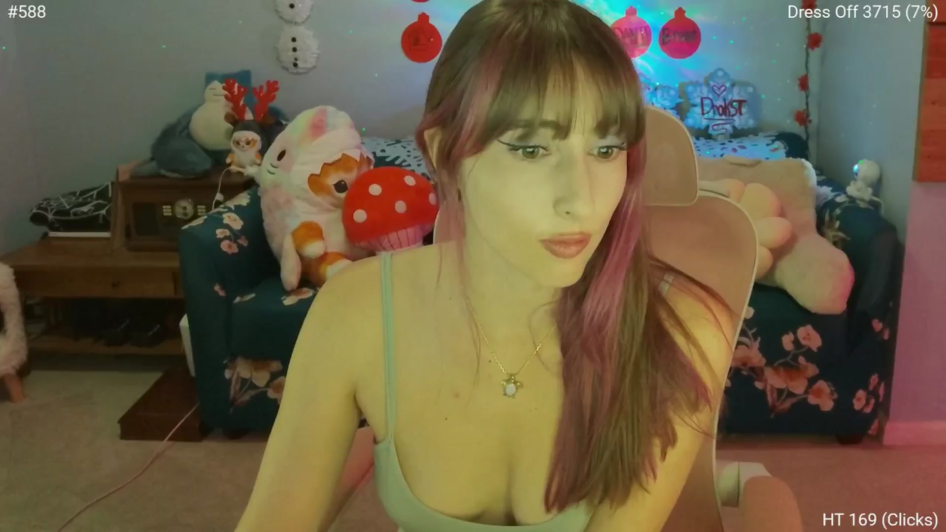 Gallery image thumbnail from Charliexjade's myfreecams stream on, 01/13/2025, 07:15 image 7 of 20