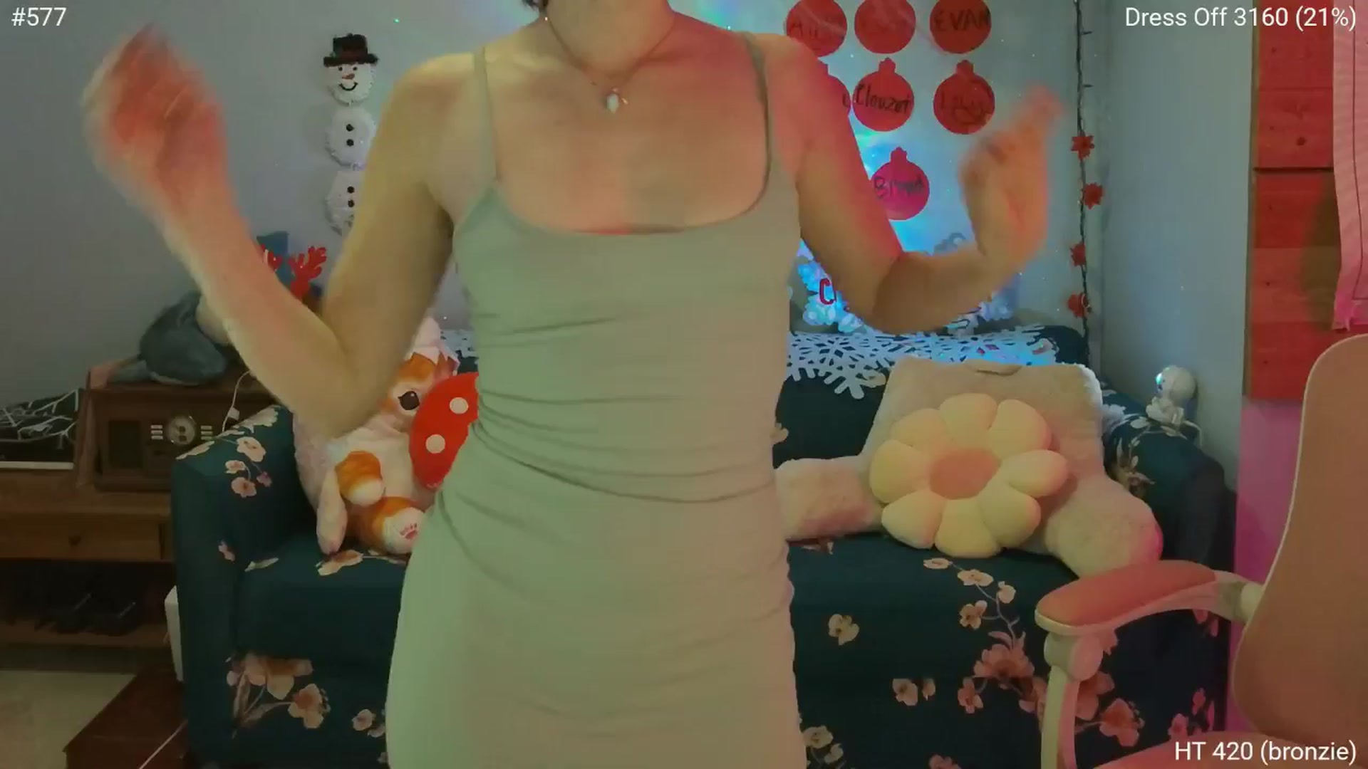 Gallery image thumbnail from Charliexjade's myfreecams stream on, 01/13/2025, 07:15 image 11 of 20