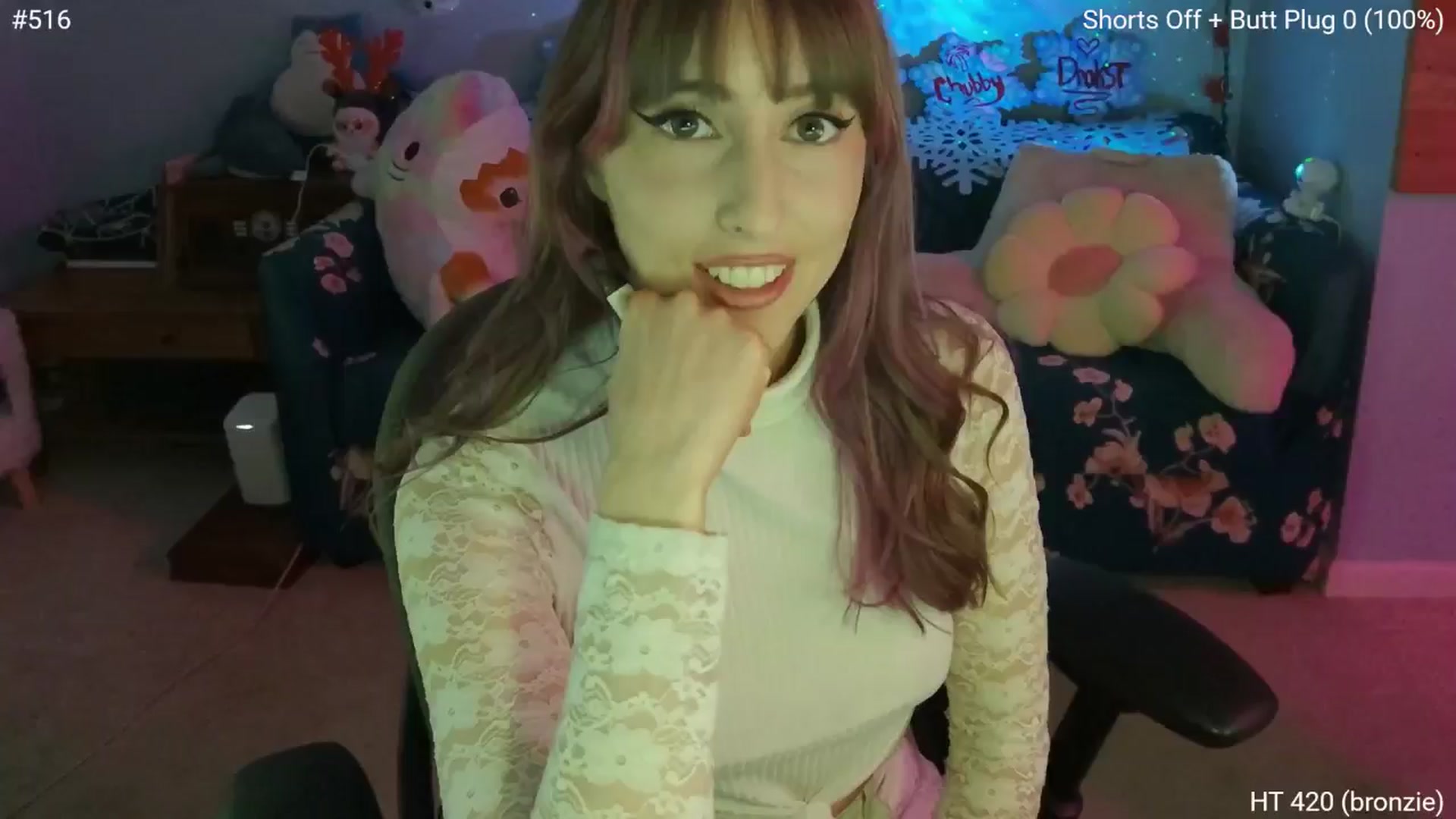 Gallery image thumbnail from Charliexjade's myfreecams stream on, 01/19/2025, 04:15 image 7 of 20