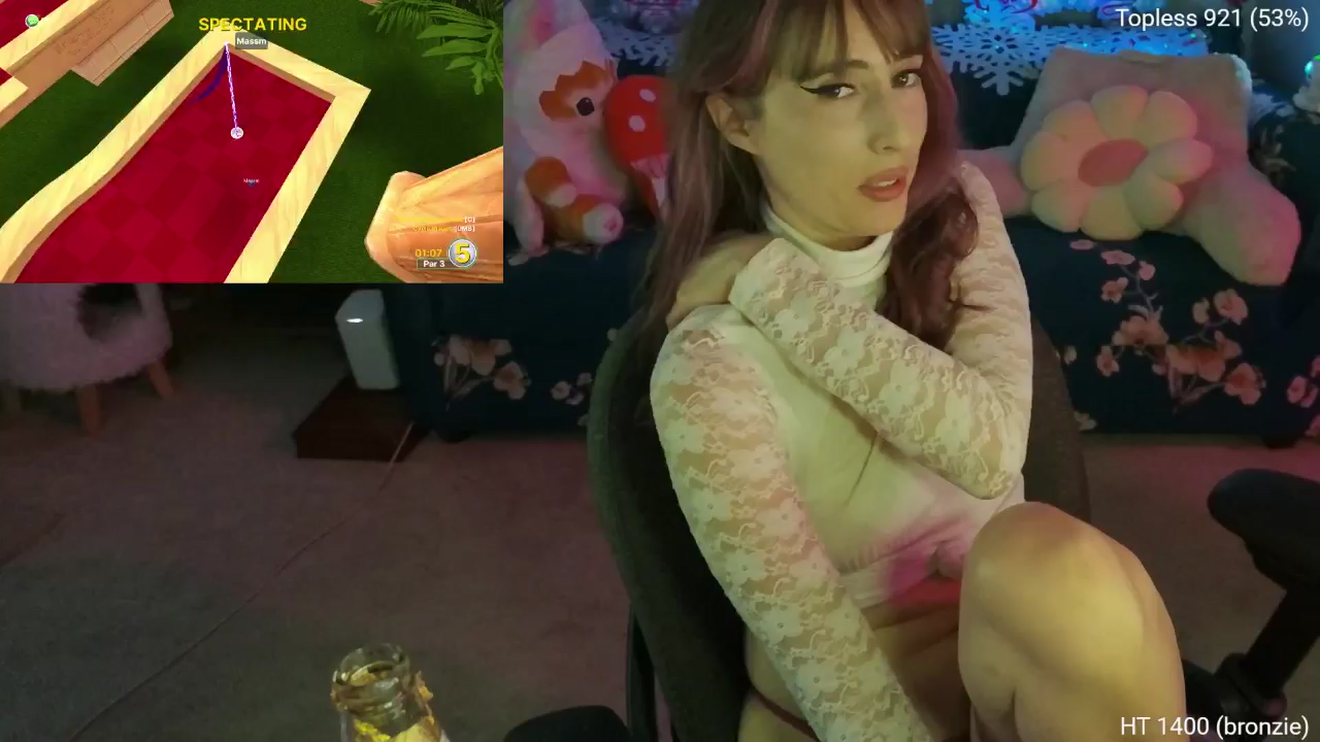 Gallery image thumbnail from Charliexjade's myfreecams stream on, 01/19/2025, 06:56 image 9 of 20