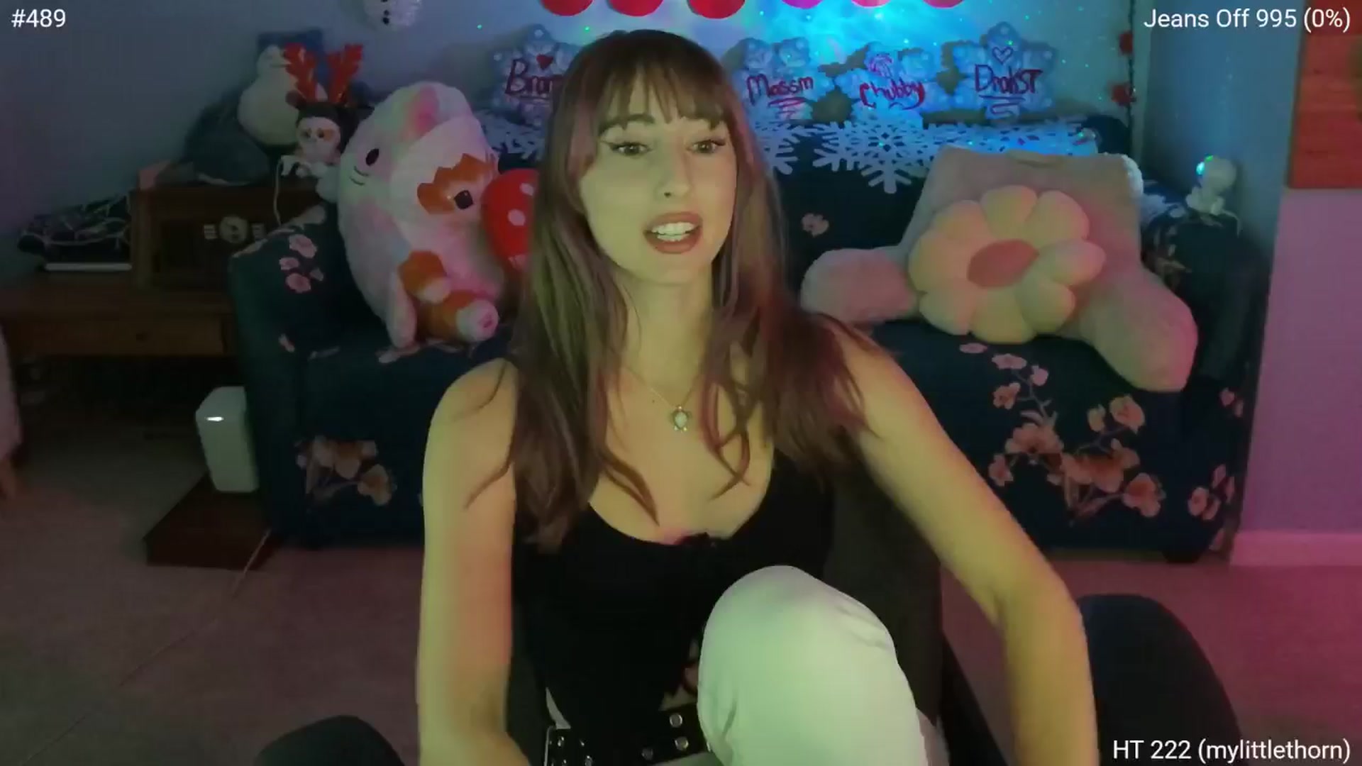 Gallery image thumbnail from Charliexjade's myfreecams stream on, 01/20/2025, 07:33 image 3 of 20