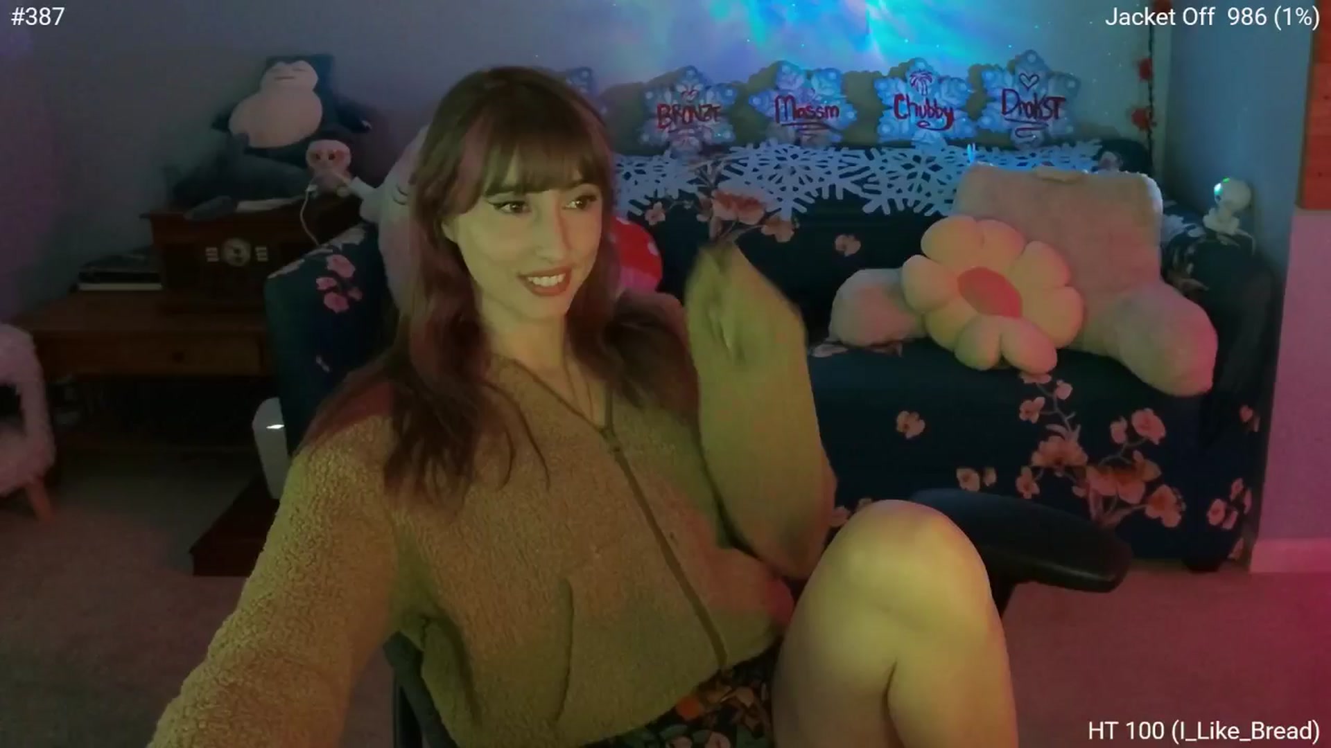 Gallery image thumbnail from Charliexjade's myfreecams stream on, 01/28/2025, 06:49 image 4 of 20