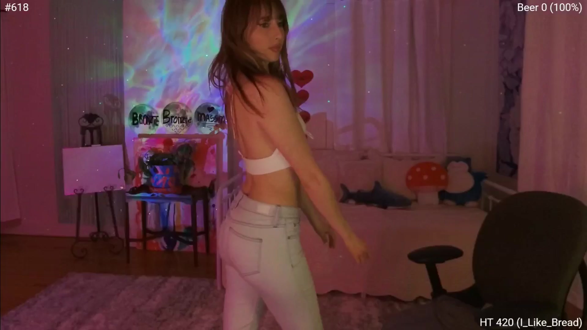 Gallery image thumbnail from Charliexjade's myfreecams stream on, 03/15/2025, 02:59 image 9 of 20