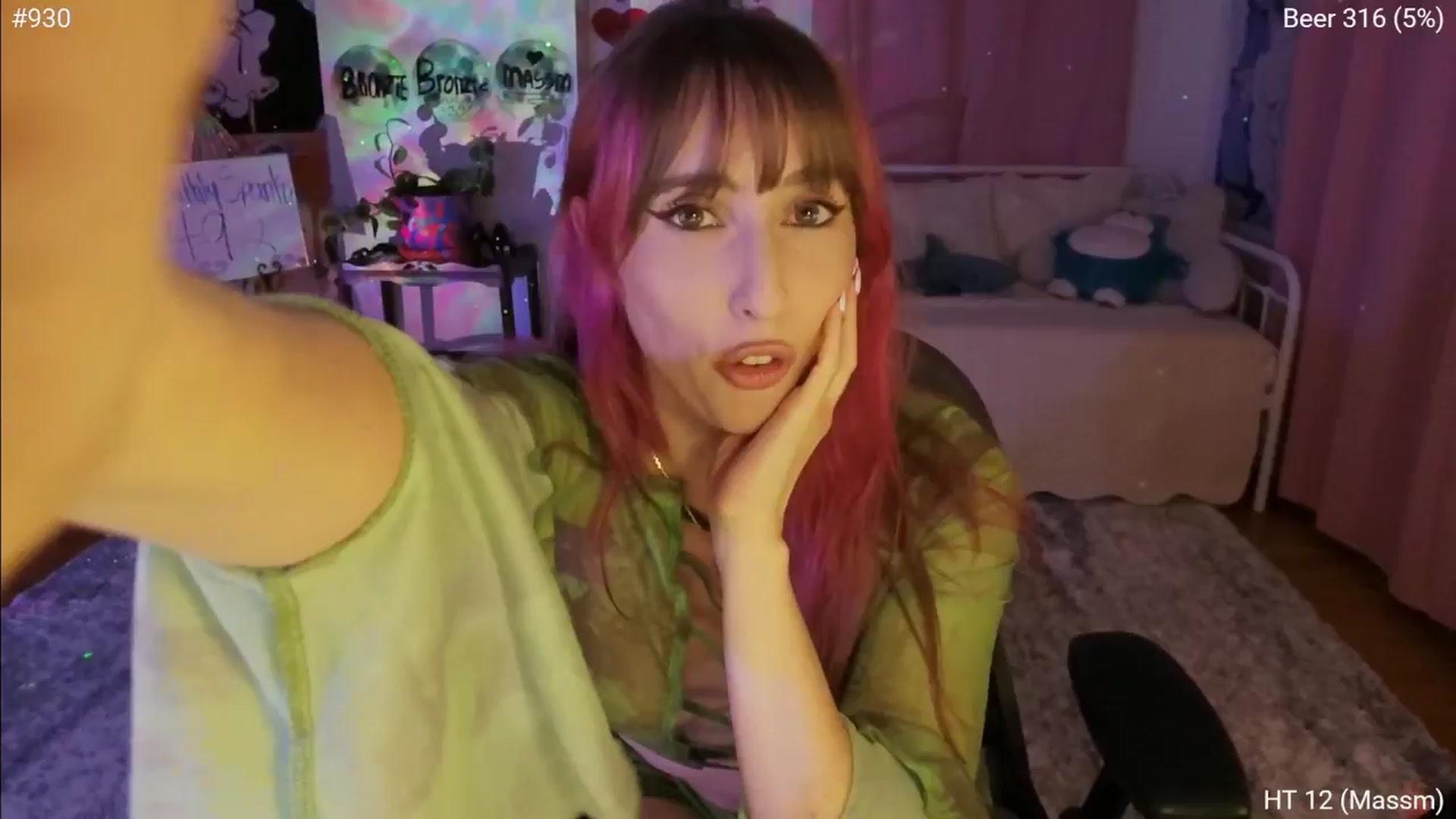Gallery image thumbnail from Charliexjade's myfreecams stream on, 04/06/2025, 05:37 image 3 of 20