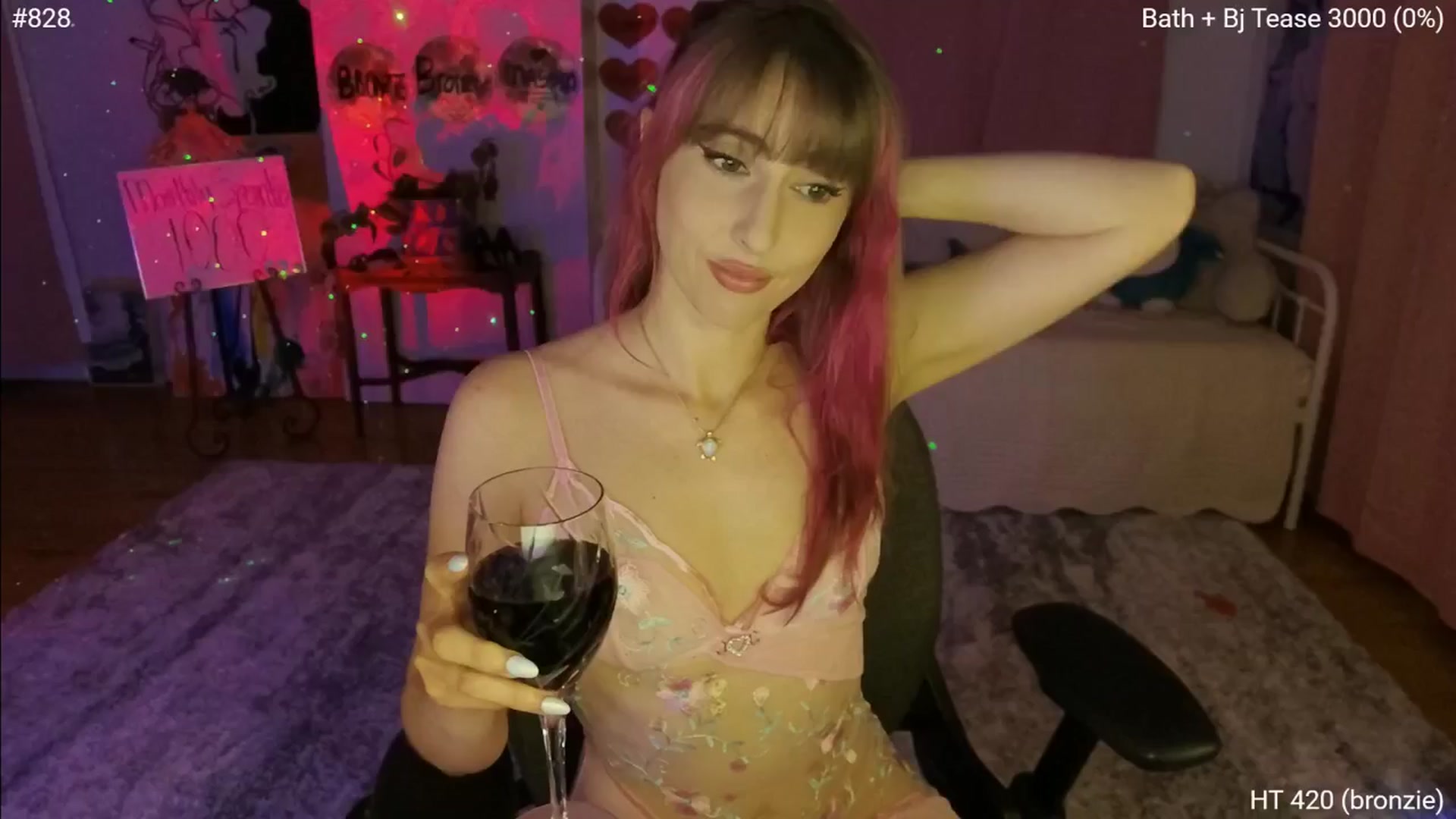 Gallery image thumbnail from Charliexjade's myfreecams stream on, 04/07/2025, 03:42 image 8 of 20