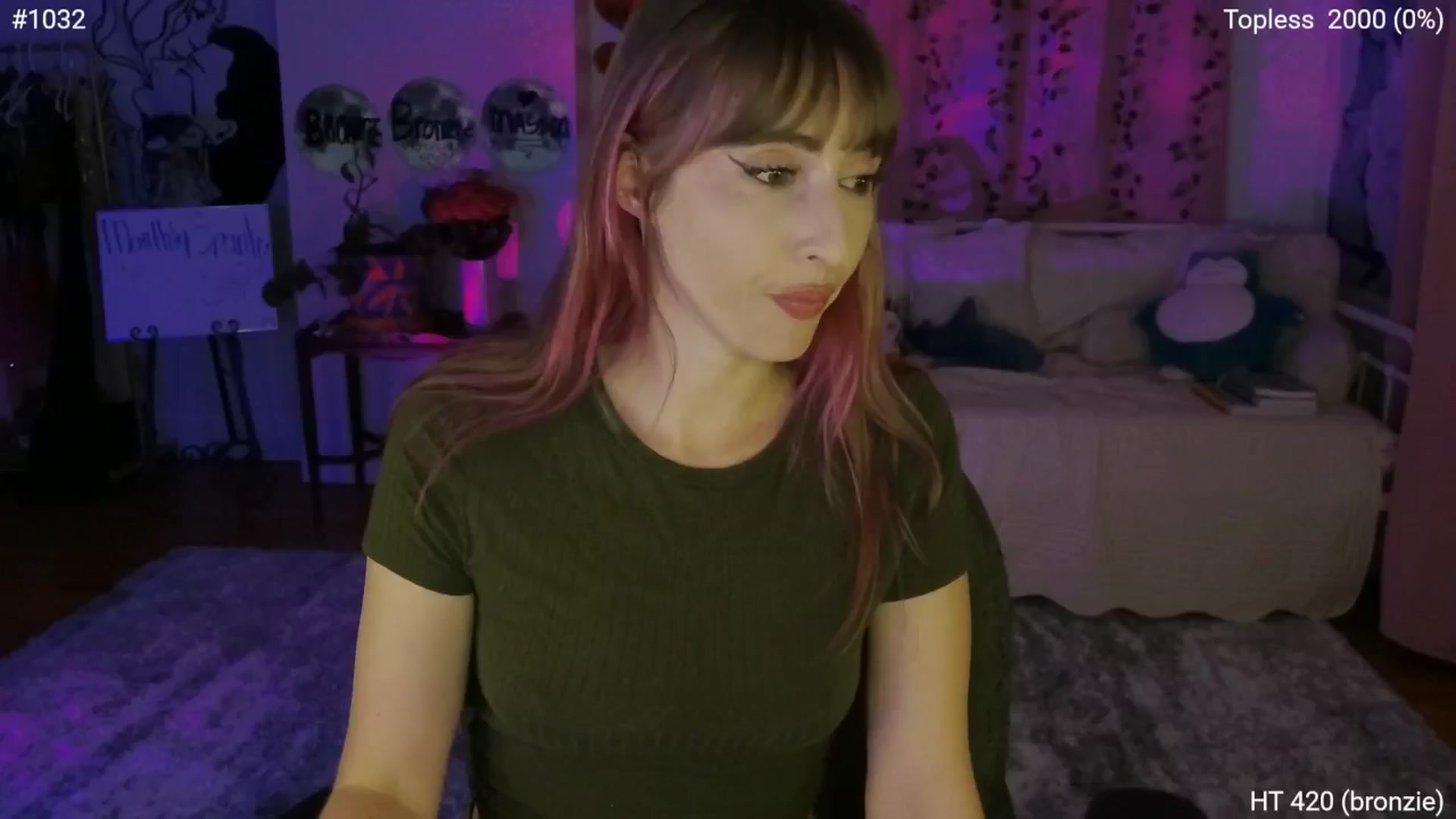 Gallery image thumbnail from Charliexjade's myfreecams stream on, 05/05/2025, 05:30 image 4 of 20