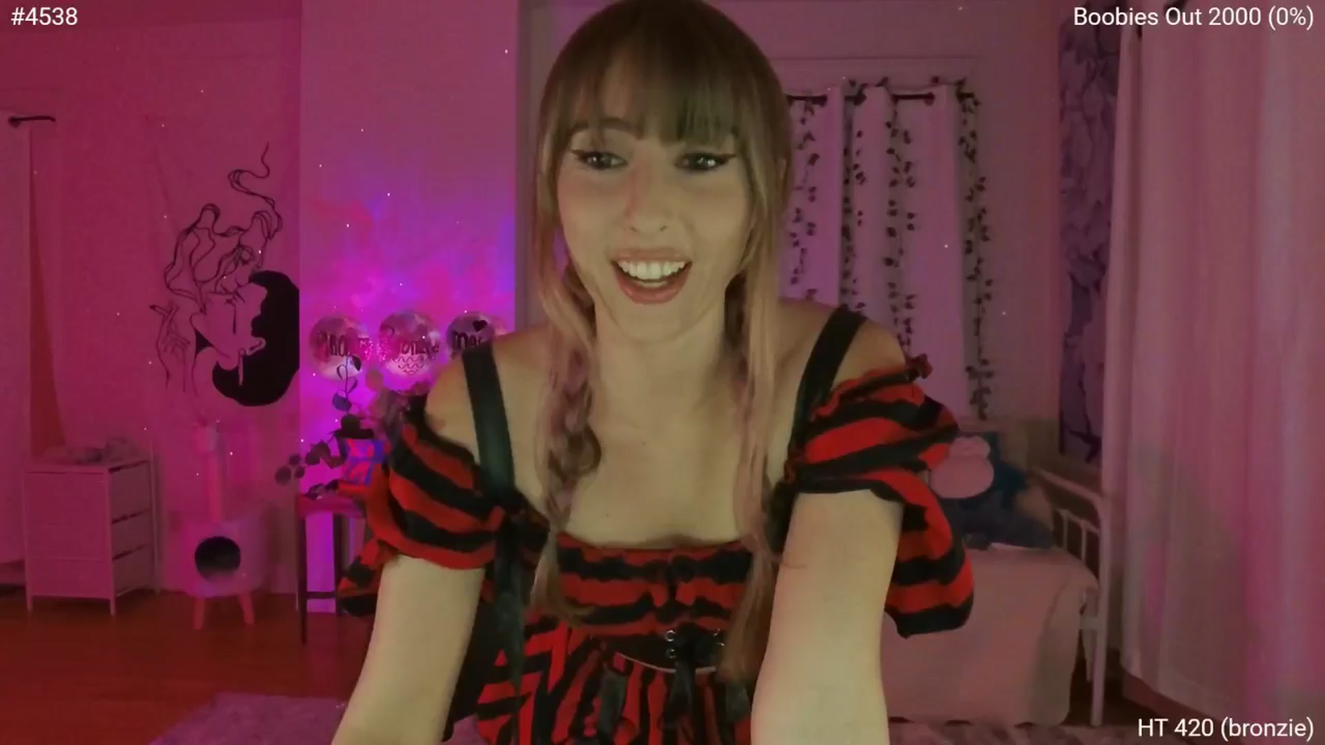 Gallery image thumbnail from Charliexjade's myfreecams stream on, 07/07/2025, 04:50 image 4 of 20