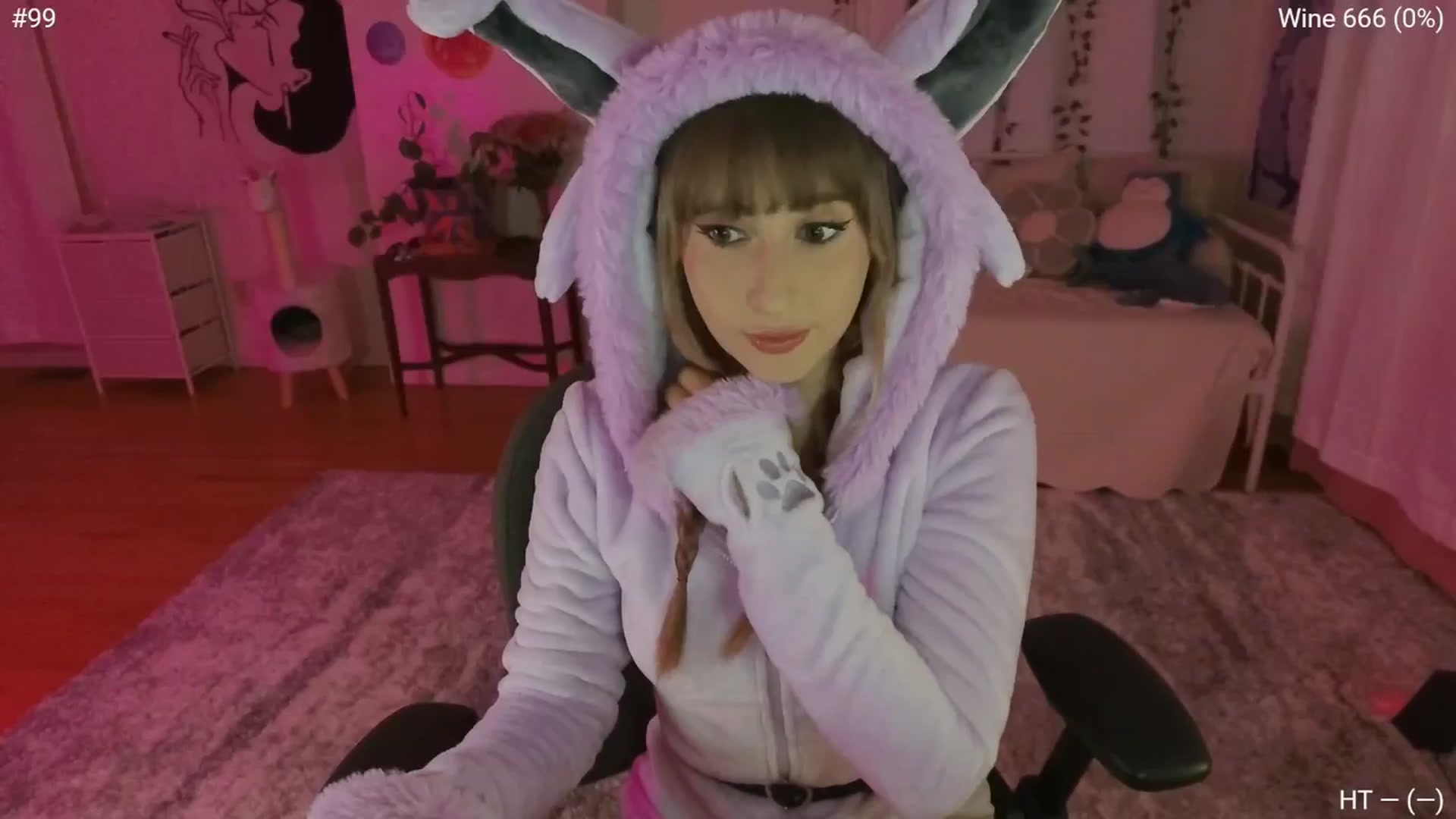 Gallery image thumbnail from Charliexjade's myfreecams stream on, 07/10/2025, 05:37 image 1 of 20