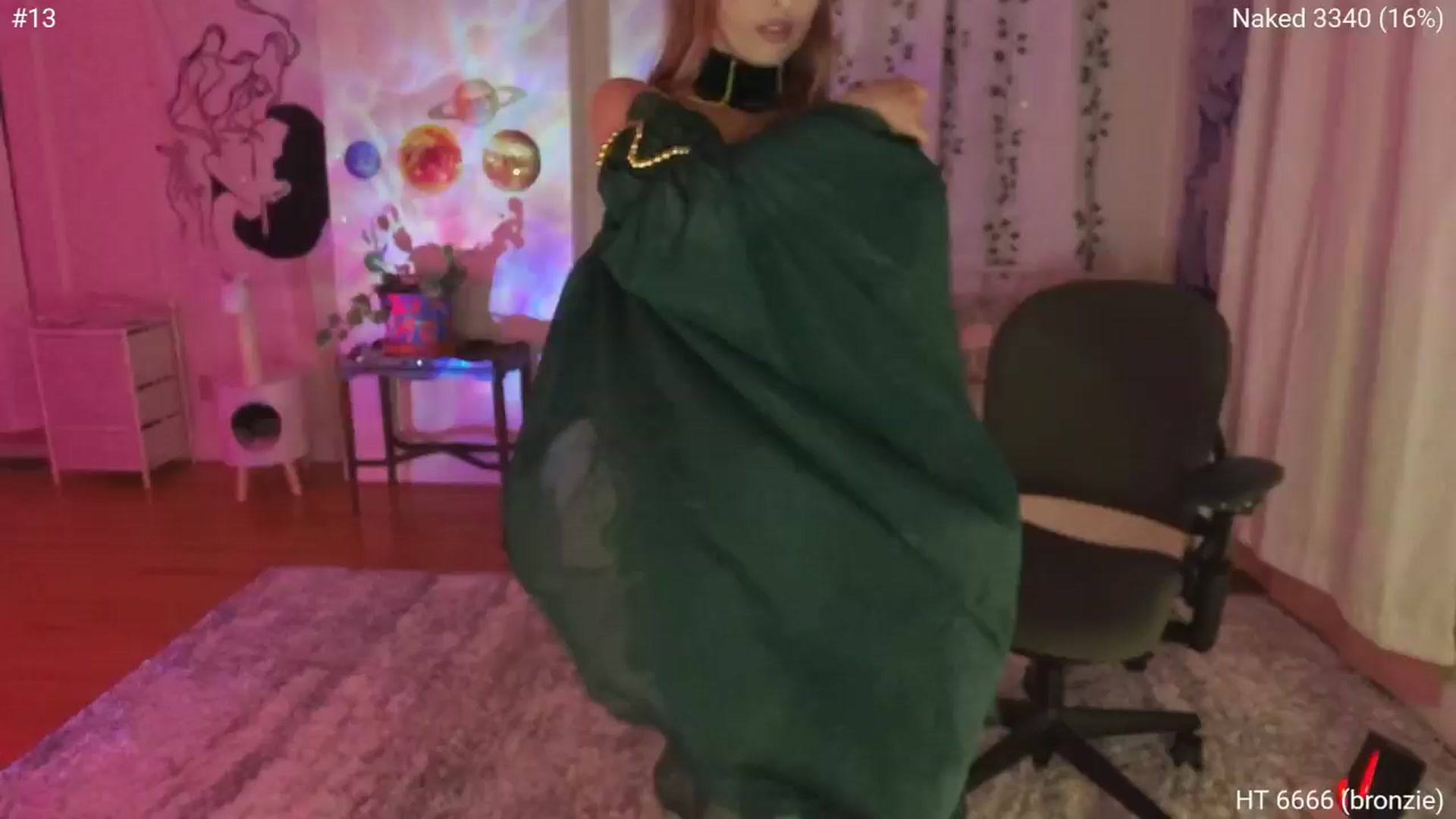 Gallery image thumbnail from Charliexjade's myfreecams stream on, 07/19/2025, 05:28 image 7 of 20