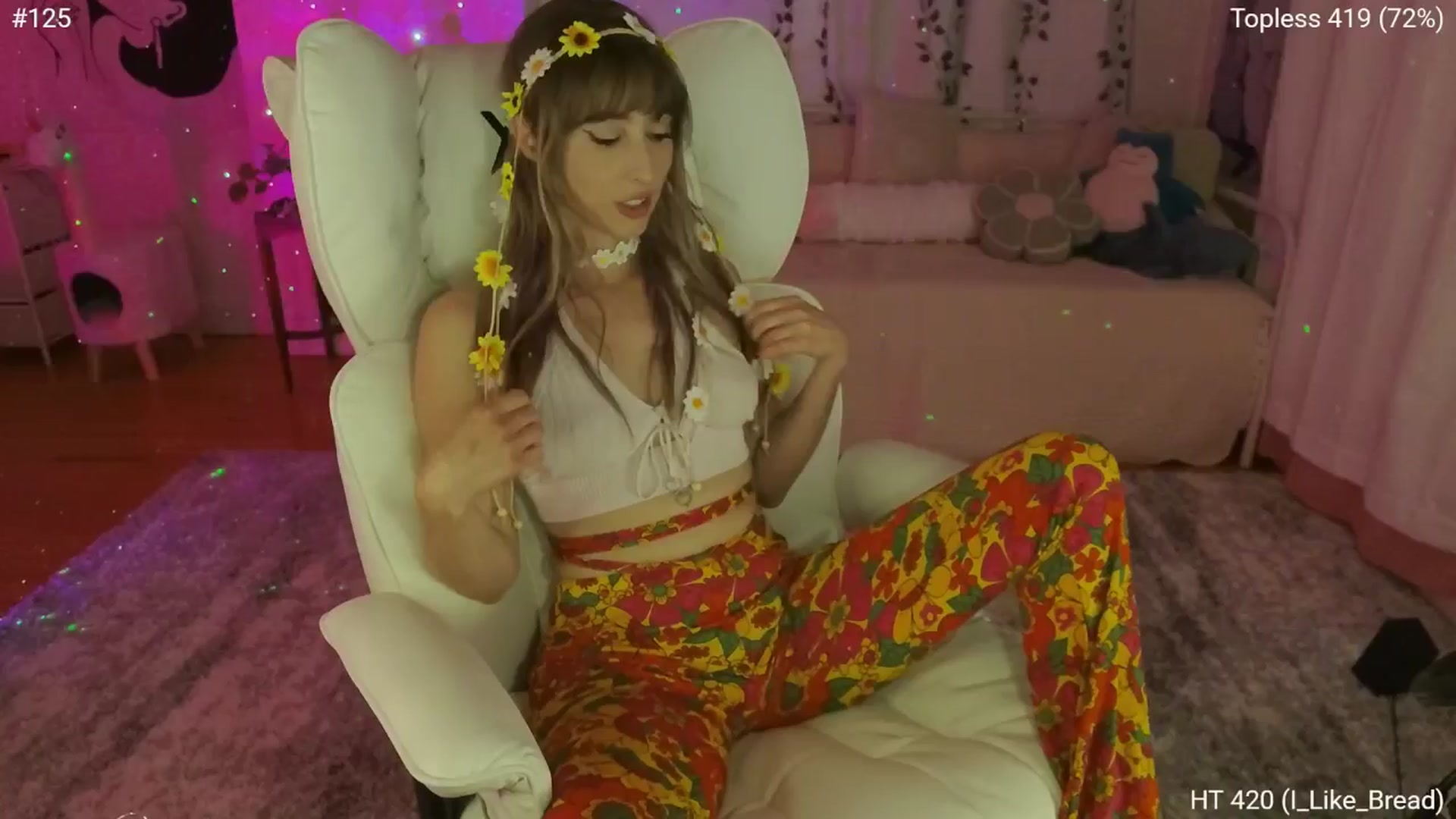 Gallery image thumbnail from Charliexjade's myfreecams stream on, 09/27/2025, 06:48 image 4 of 20