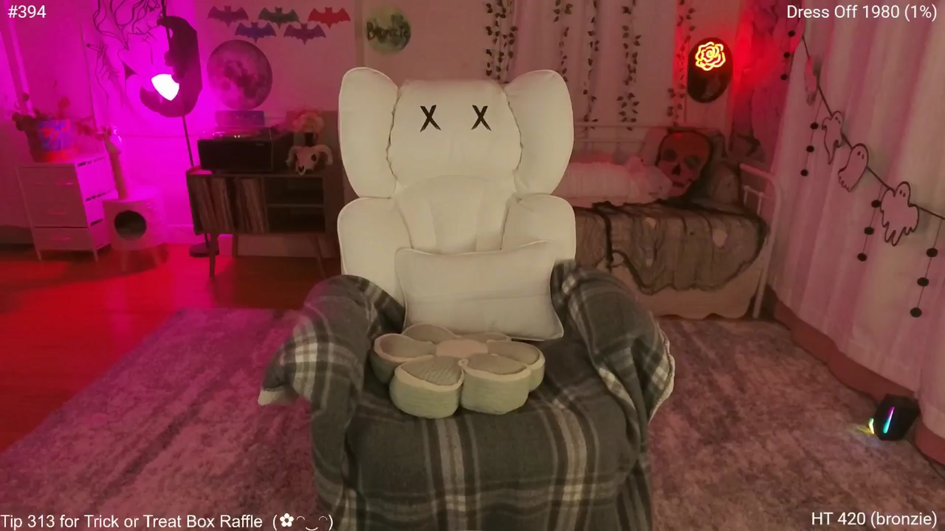 Gallery image thumbnail from Charliexjade's myfreecams stream on, 10/10/2025, 04:42 image 12 of 20
