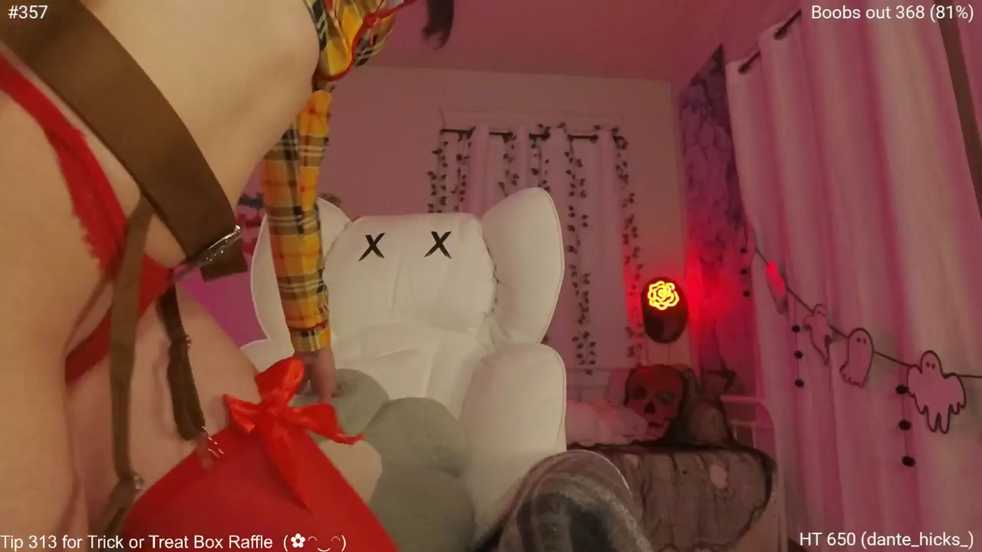 Gallery image thumbnail from Charliexjade's myfreecams stream on, 10/16/2025, 06:51 image 11 of 20