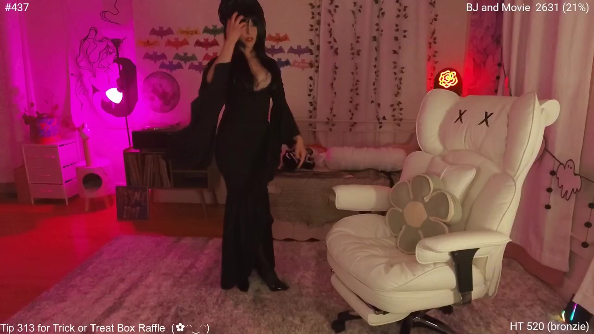 Gallery image thumbnail from Charliexjade's myfreecams stream on, 10/20/2025, 06:26 image 4 of 20