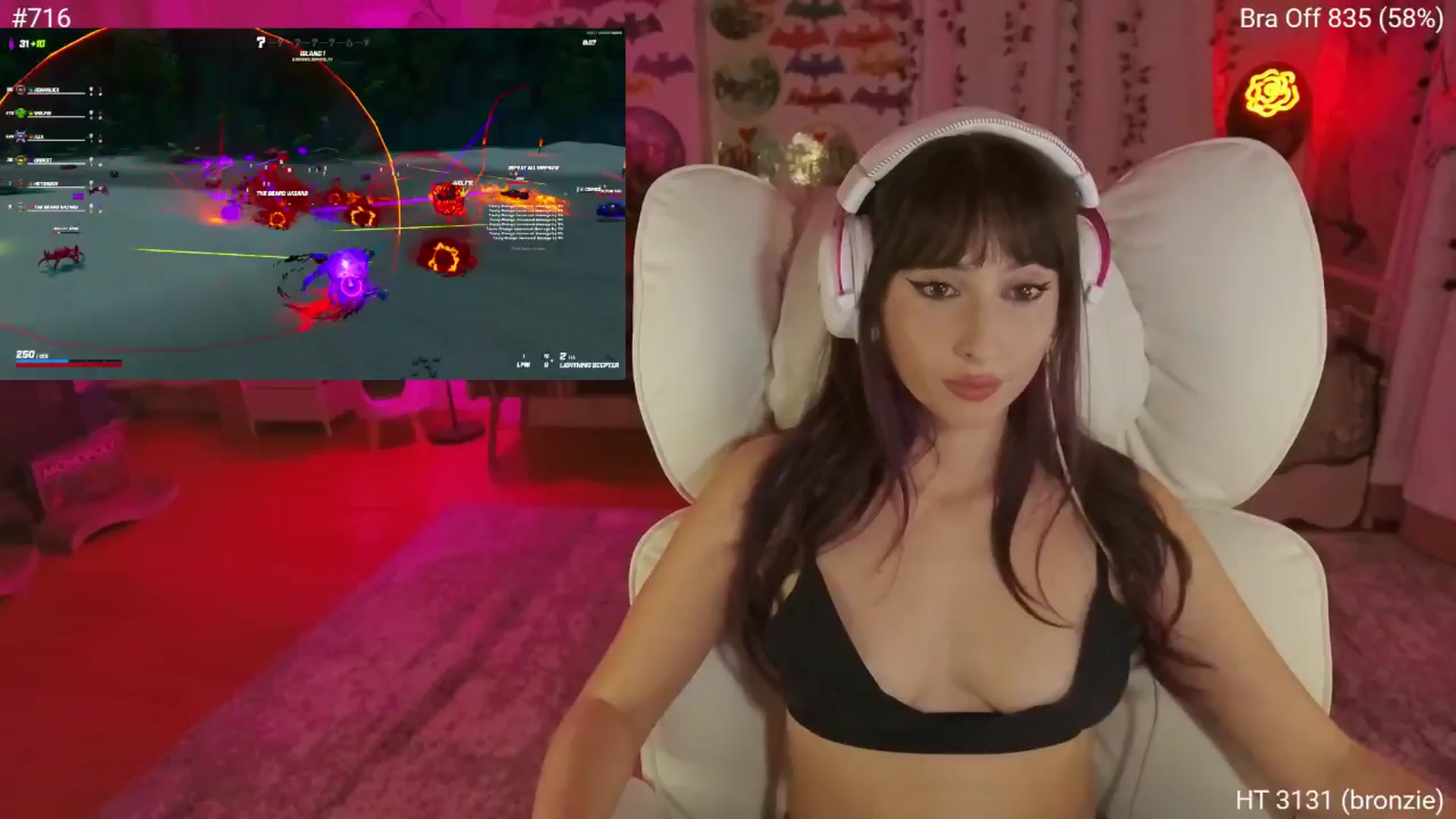 Gallery image thumbnail from Charliexjade's myfreecams stream on, 11/10/2025, 07:11 image 1 of 20
