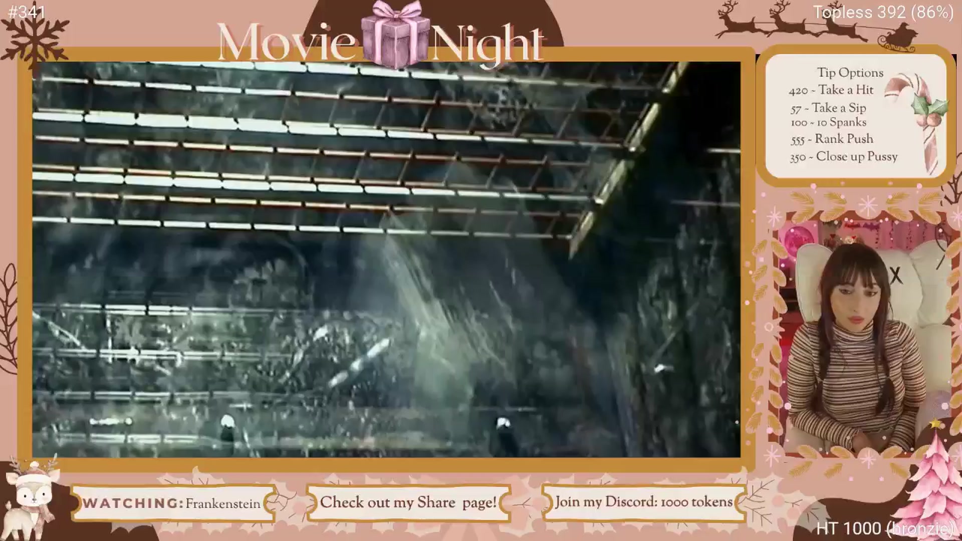 Gallery image thumbnail from Charliexjade's myfreecams stream on, 11/17/2025, 08:01 image 6 of 20