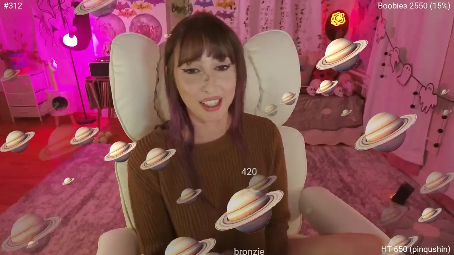 Gallery image thumbnail from Charliexjade's myfreecams stream on, 11/28/2025, 06:58 image 5 of 20