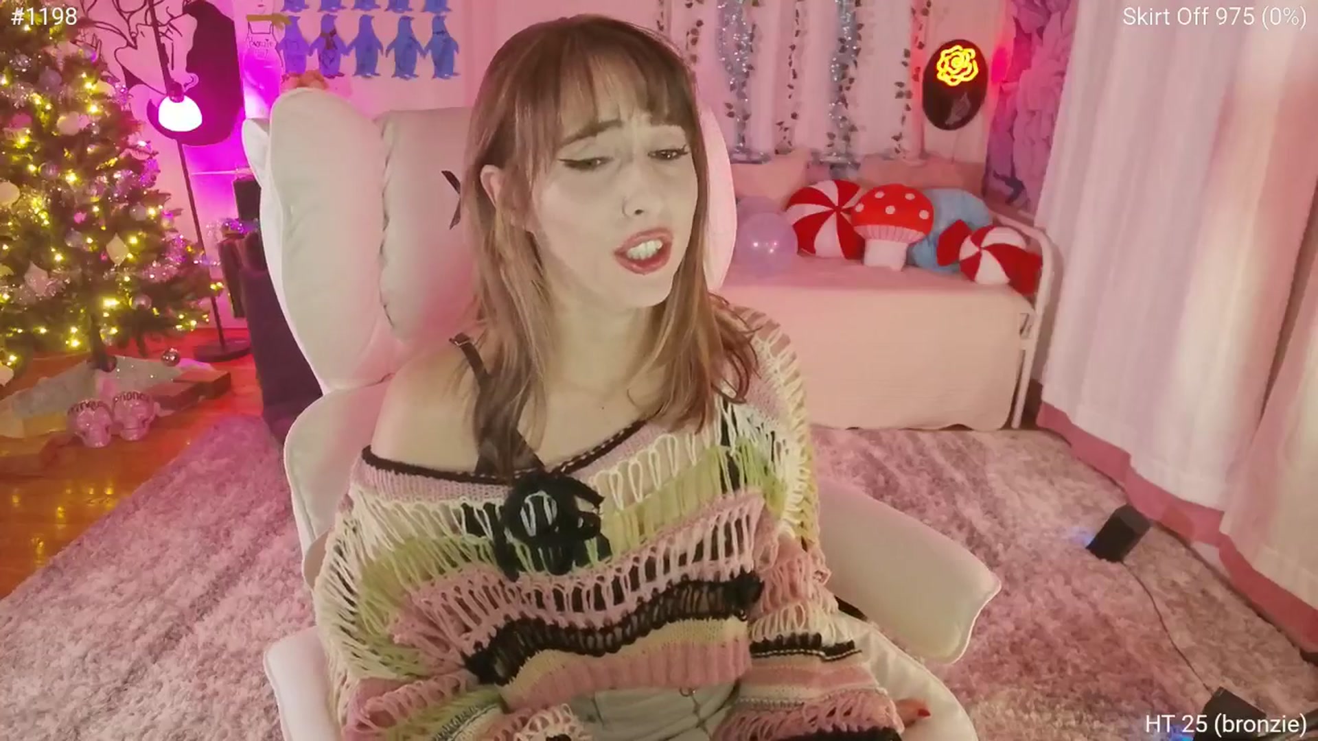 Gallery image thumbnail from Charliexjade's myfreecams stream on, 01/03/2026, 06:25 image 4 of 20