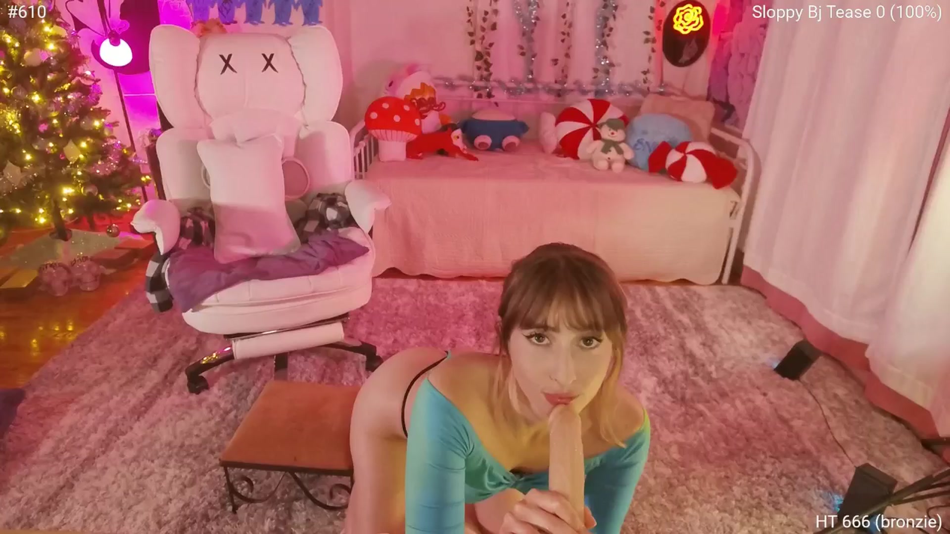 Gallery image thumbnail from Charliexjade's myfreecams stream on, 01/10/2026, 06:54 image 13 of 20