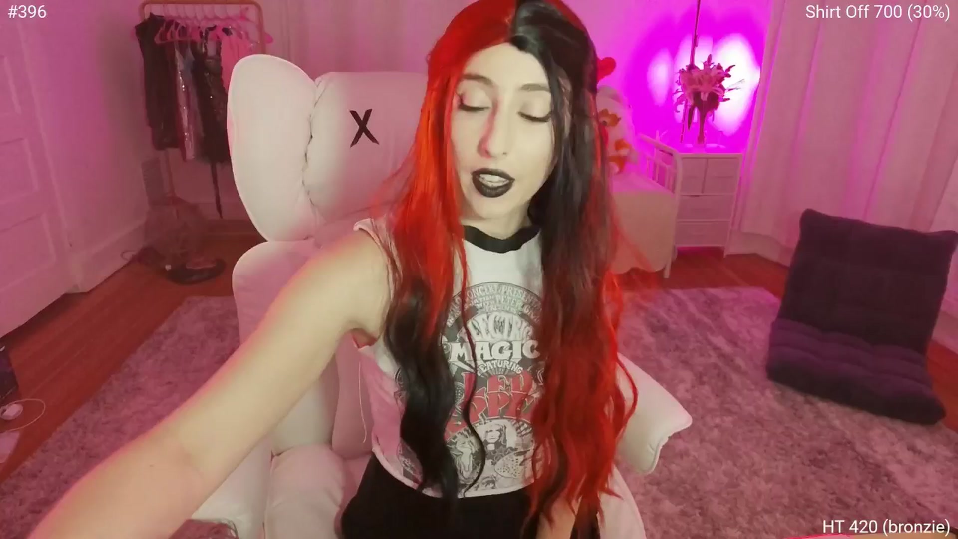 Gallery image thumbnail from Charliexjade's myfreecams stream on, 02/22/2026, 05:52 image 10 of 20