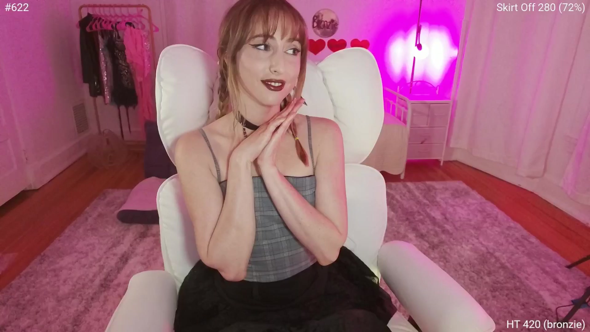 Gallery image thumbnail from Charliexjade's myfreecams stream on, 03/28/2026, 04:07 image 4 of 20