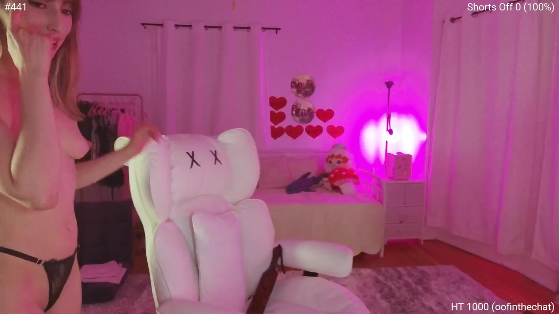 Gallery image thumbnail from Charliexjade's myfreecams stream on, 04/14/2026, 05:18 image 15 of 20