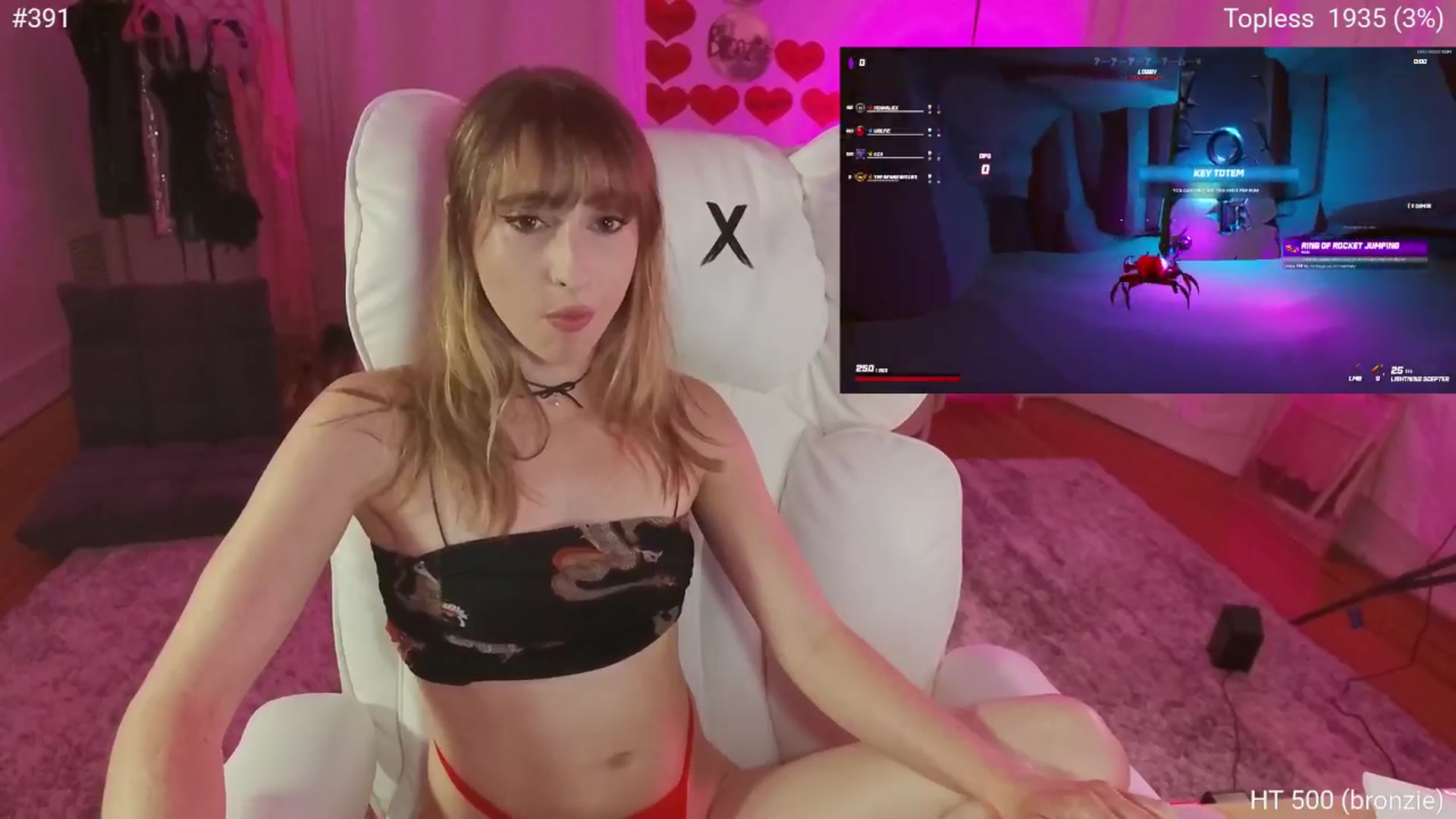 Gallery image thumbnail from Charliexjade's myfreecams stream on, 04/25/2026, 05:04 image 4 of 20