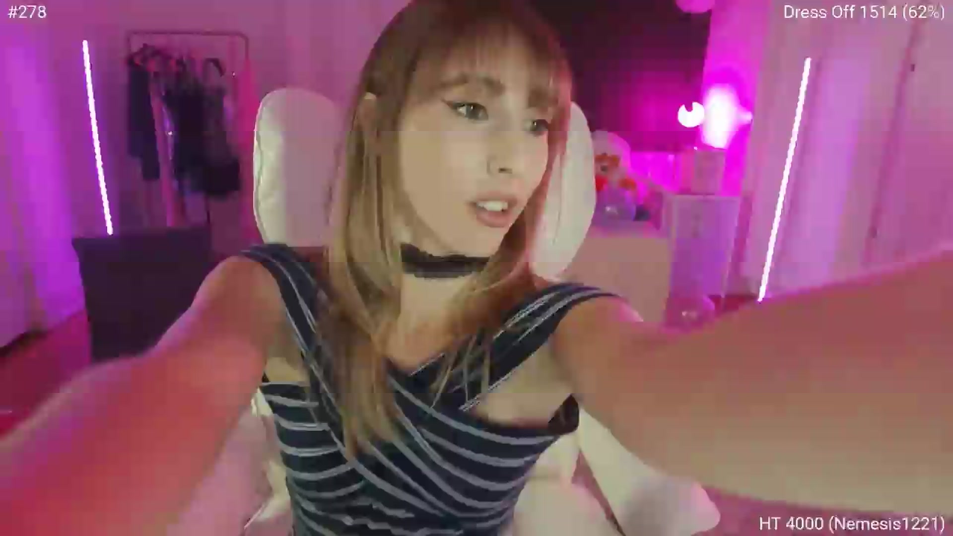 Gallery image thumbnail from Charliexjade's myfreecams stream on, 07/04/2026, 05:13 image 8 of 20