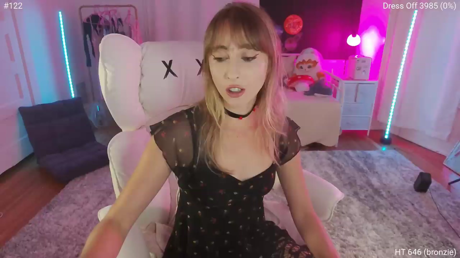 Gallery image thumbnail from Charliexjade's myfreecams stream on, 07/07/2026, 06:21 image 6 of 20