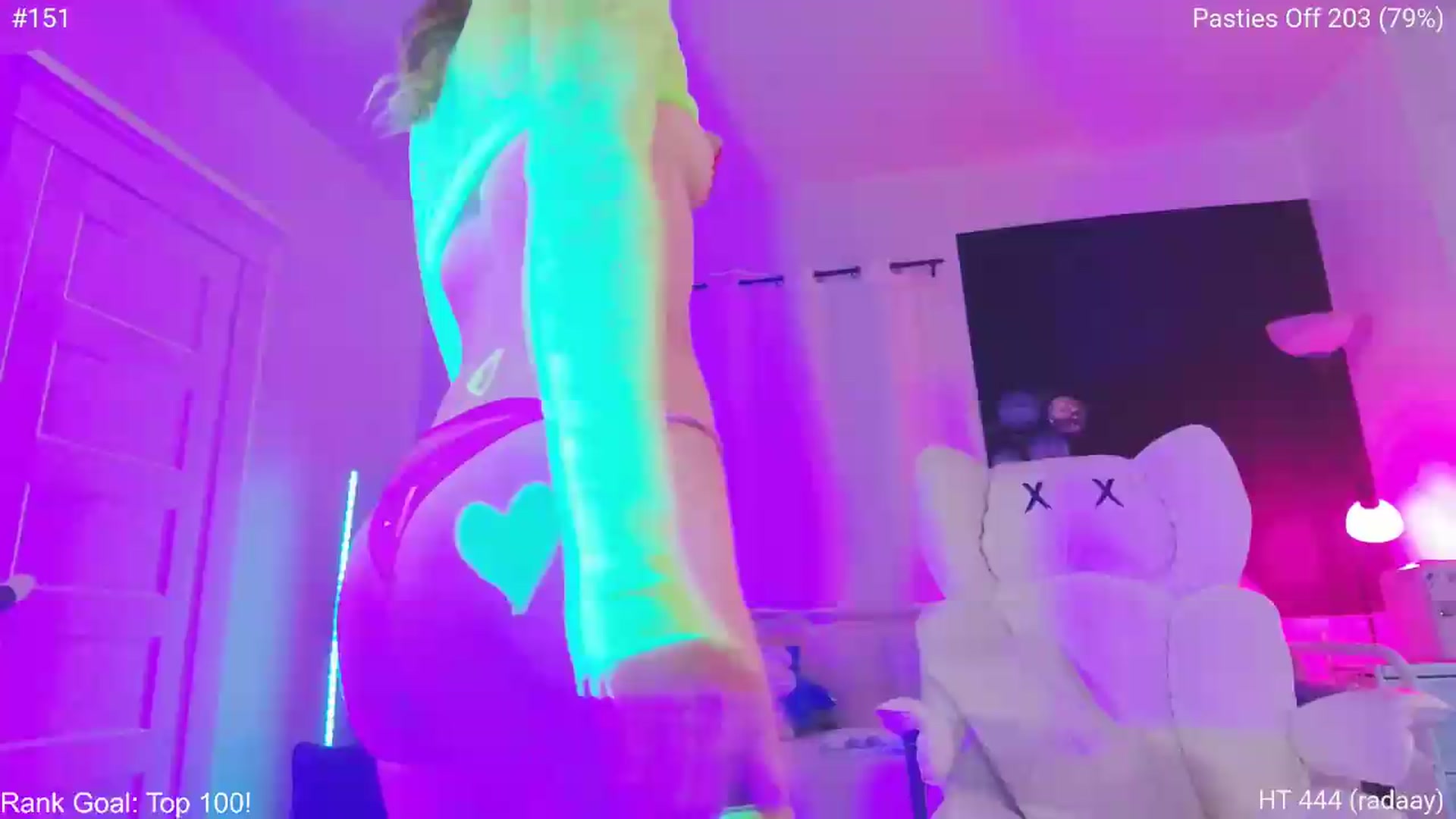 Gallery image thumbnail from Charliexjade's myfreecams stream on, 07/18/2026, 04:07 image 6 of 20