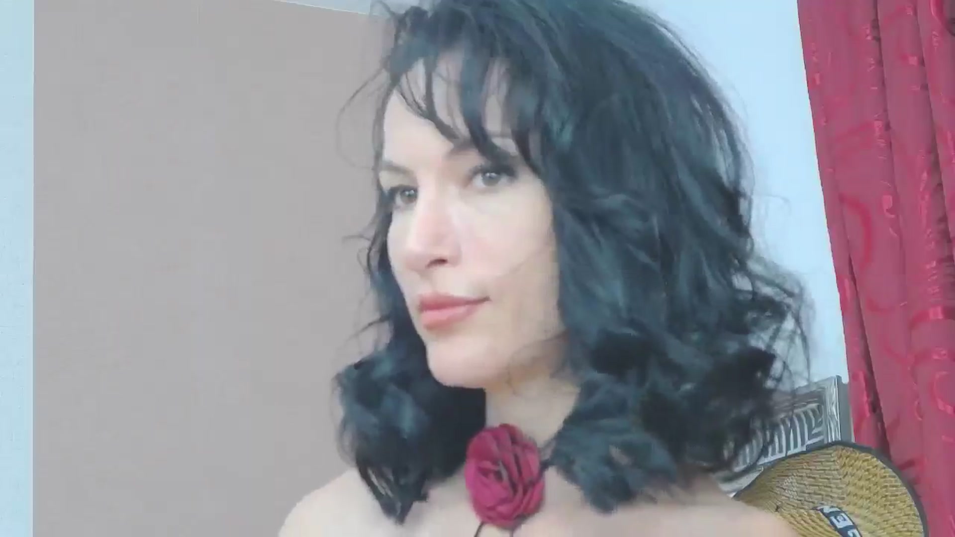 Gallery image thumbnail from Charlote5's myfreecams stream on, 11/27/2024, 01:14 image 13 of 20