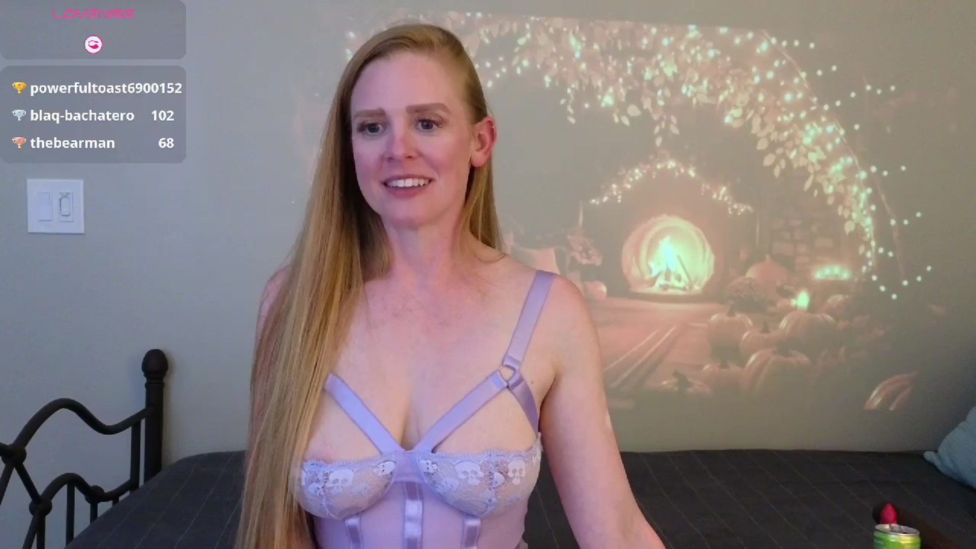 Gallery image thumbnail from CharlotteDoe's myfreecams stream on, 11/10/2025, 07:19 image 17 of 20