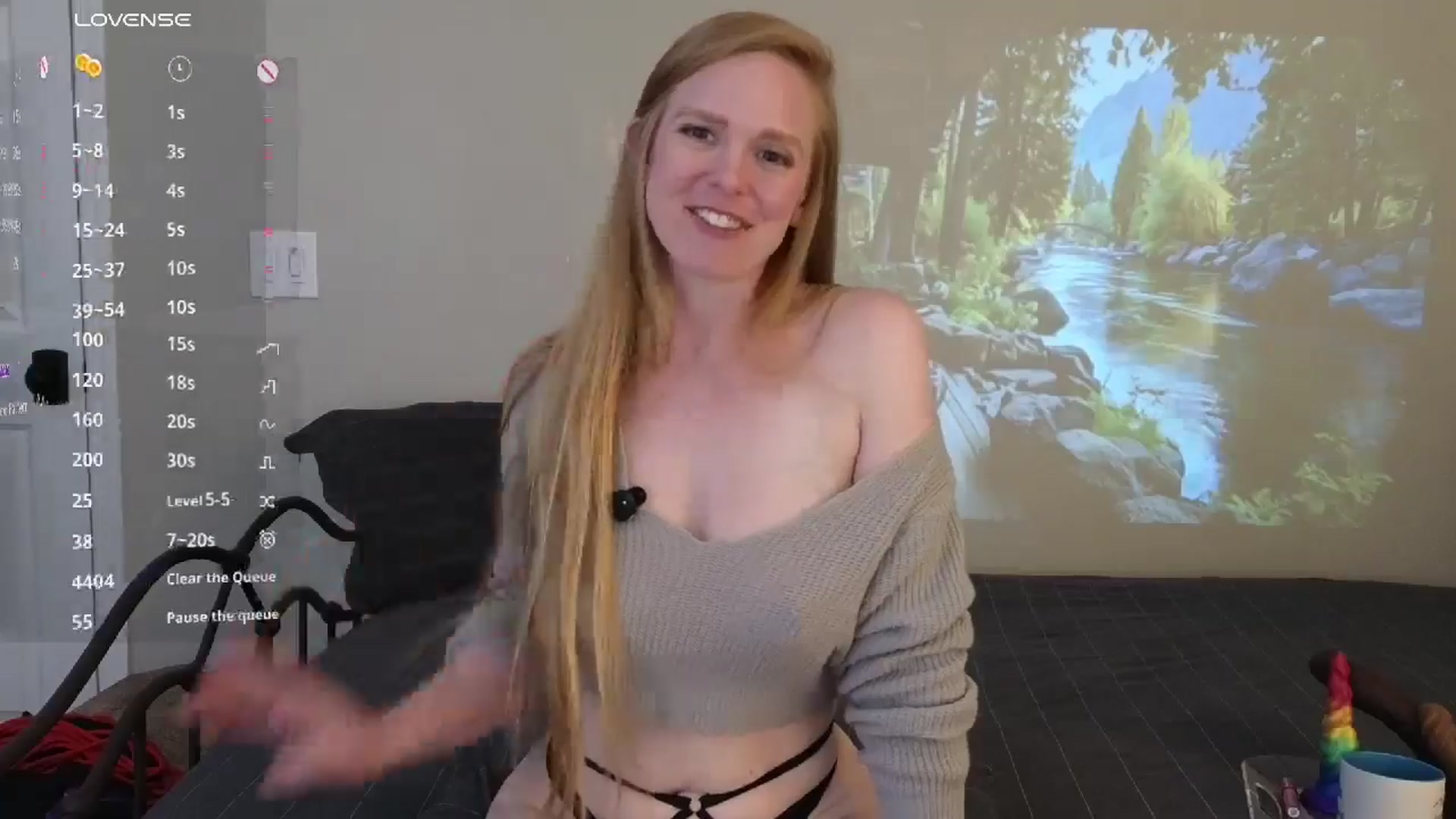 Gallery image thumbnail from CharlotteDoe's myfreecams stream on, 11/14/2025, 18:47 image 6 of 20