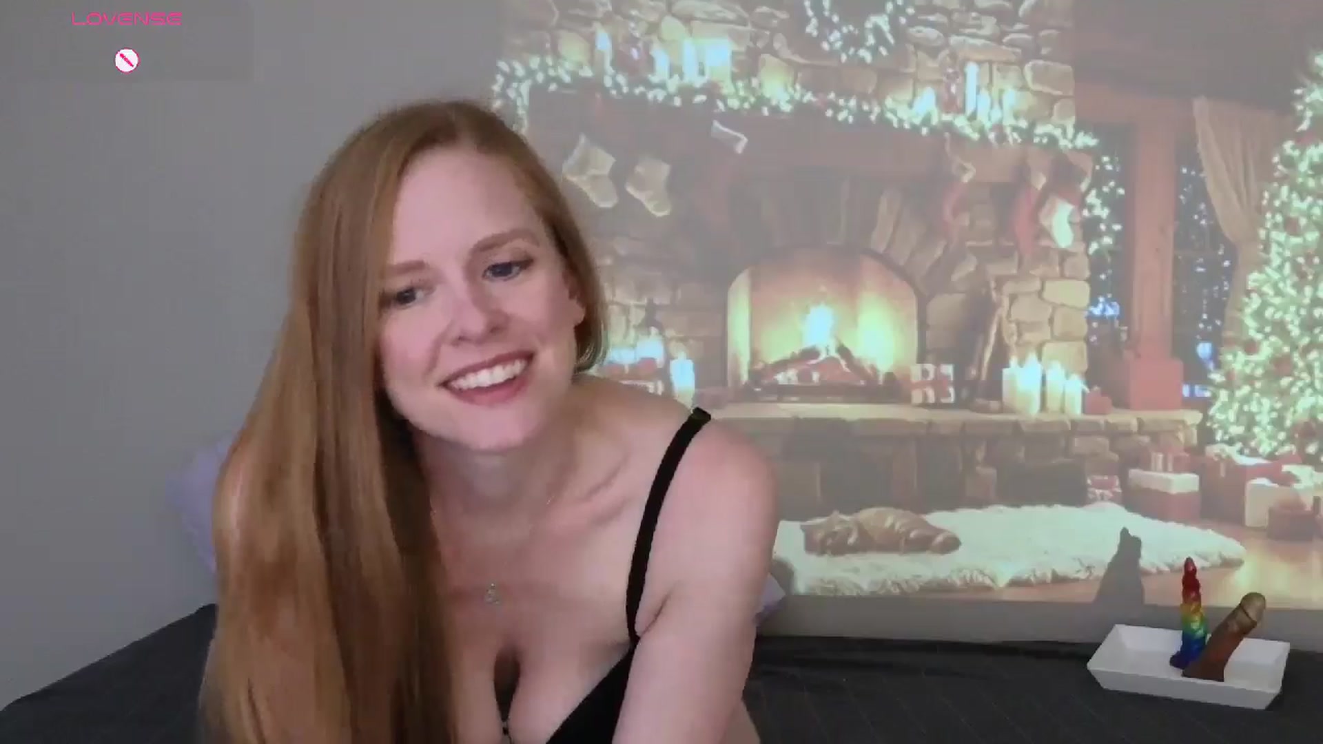 Gallery image thumbnail from CharlotteDoe's myfreecams stream on, 12/11/2025, 16:02 image 11 of 20