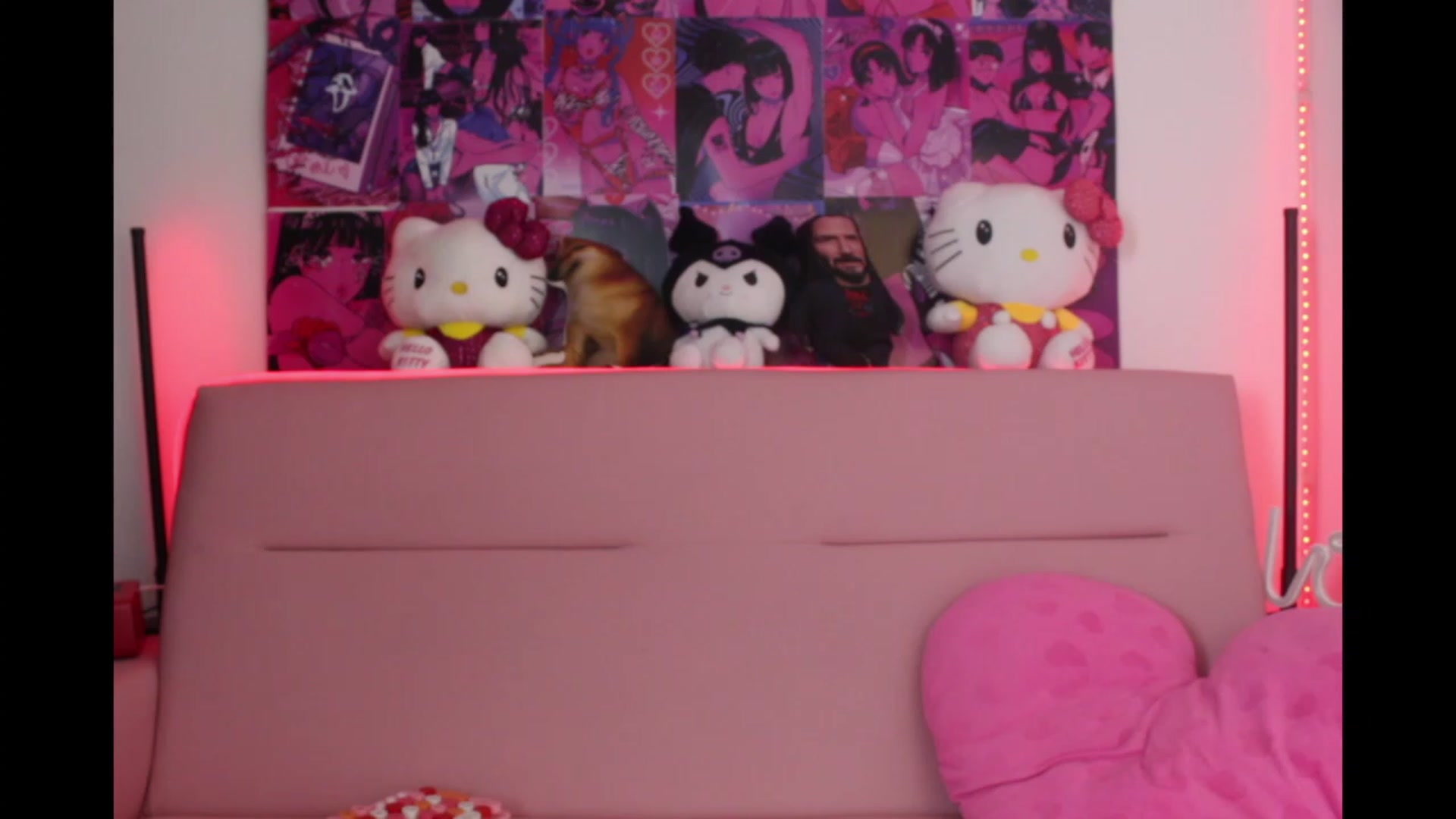 Gallery image thumbnail from Charlydw's myfreecams stream on, 08/14/2023, 01:52 image 8 of 20