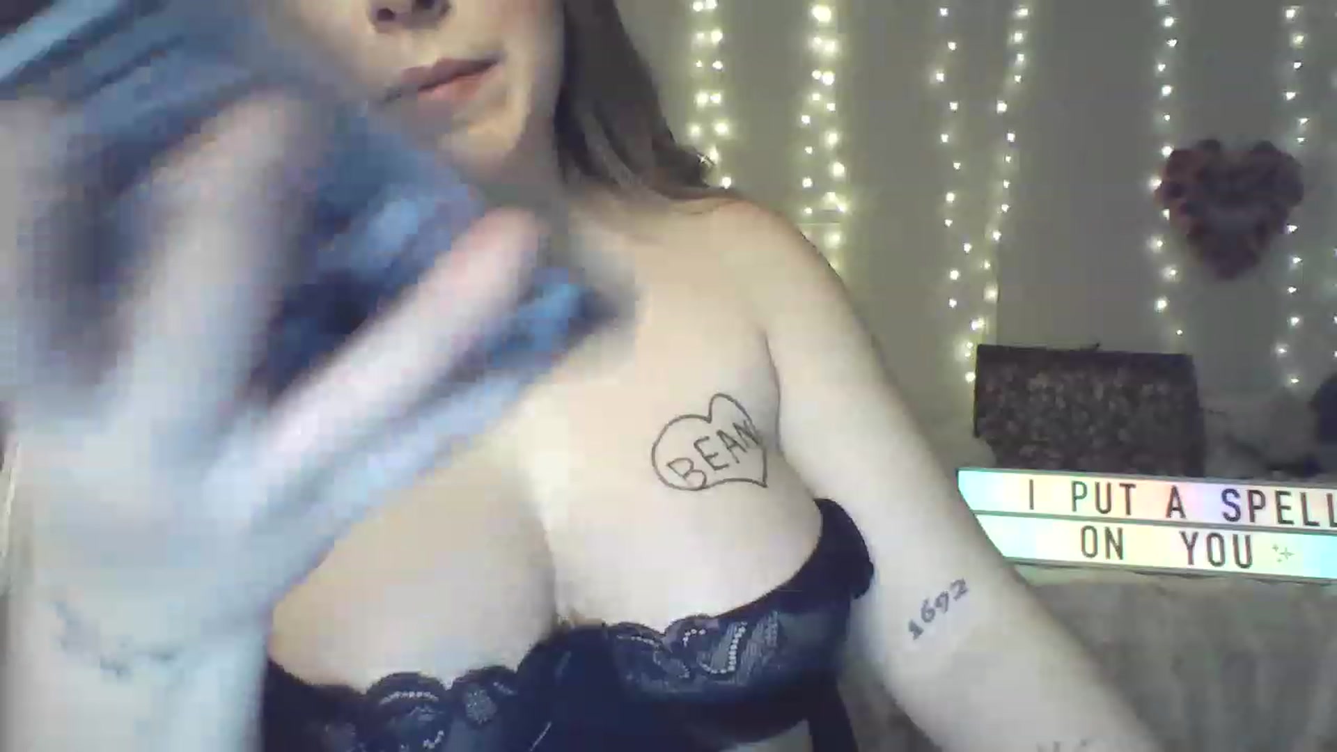 Gallery image thumbnail from Charmed_333's myfreecams stream on, 12/02/2022, 01:19 image 8 of 20