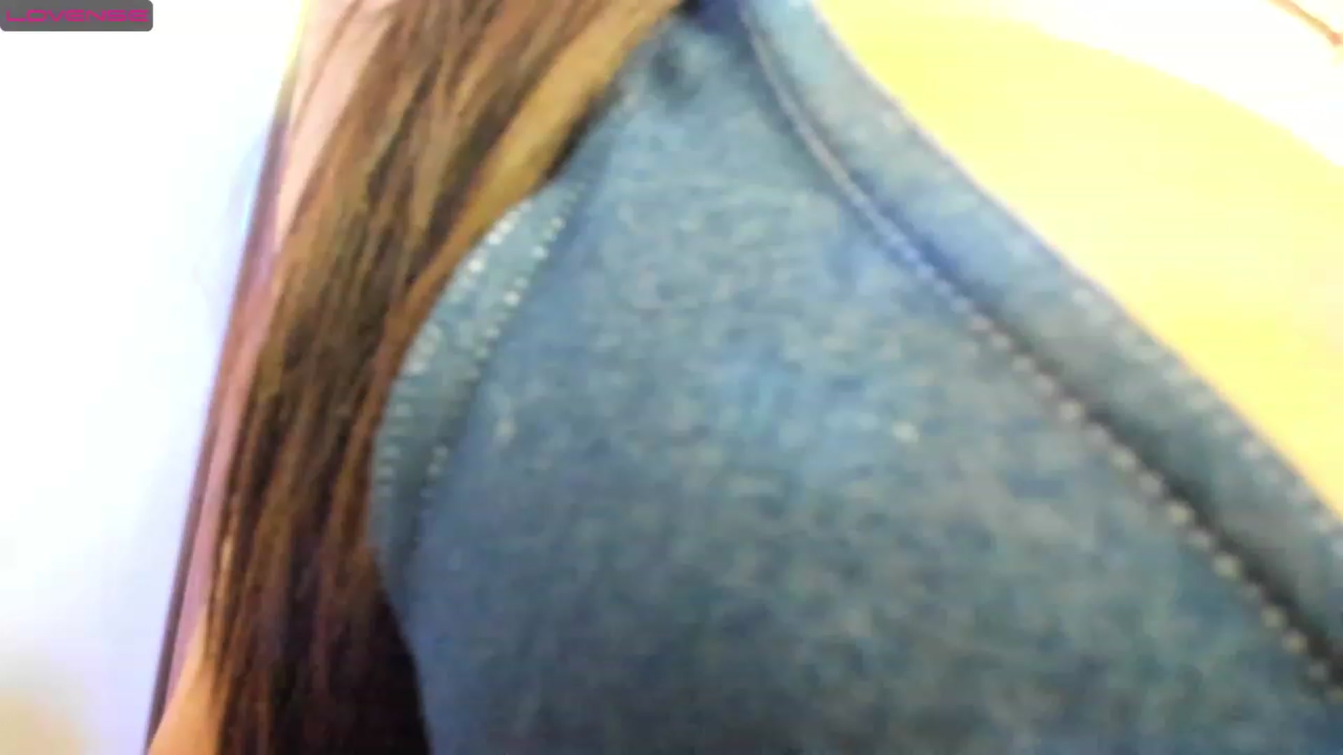Gallery image thumbnail from CharmingKate_'s myfreecams stream on, 03/10/2023, 18:53 image 15 of 20