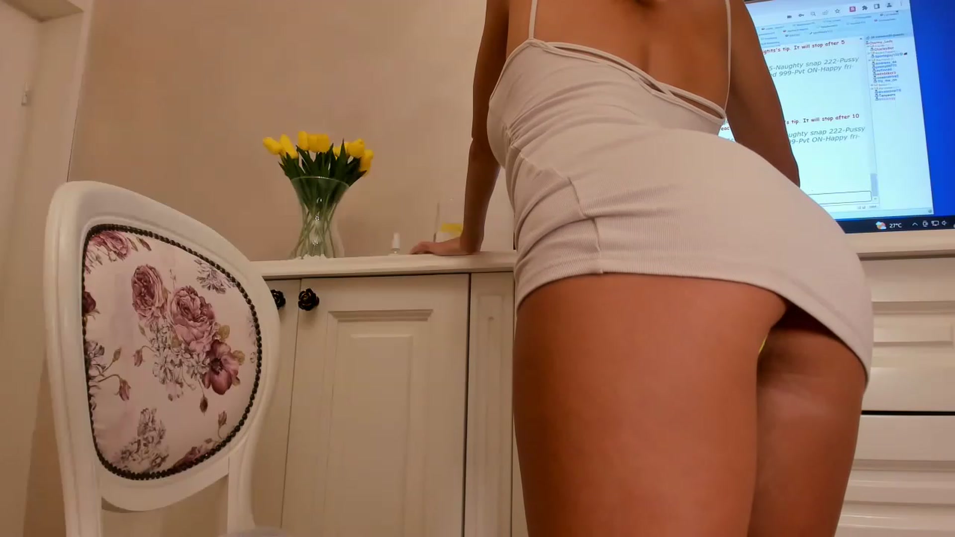 Gallery image thumbnail from Charmy_Lady's myfreecams stream on, 06/30/2023, 13:55 image 6 of 20