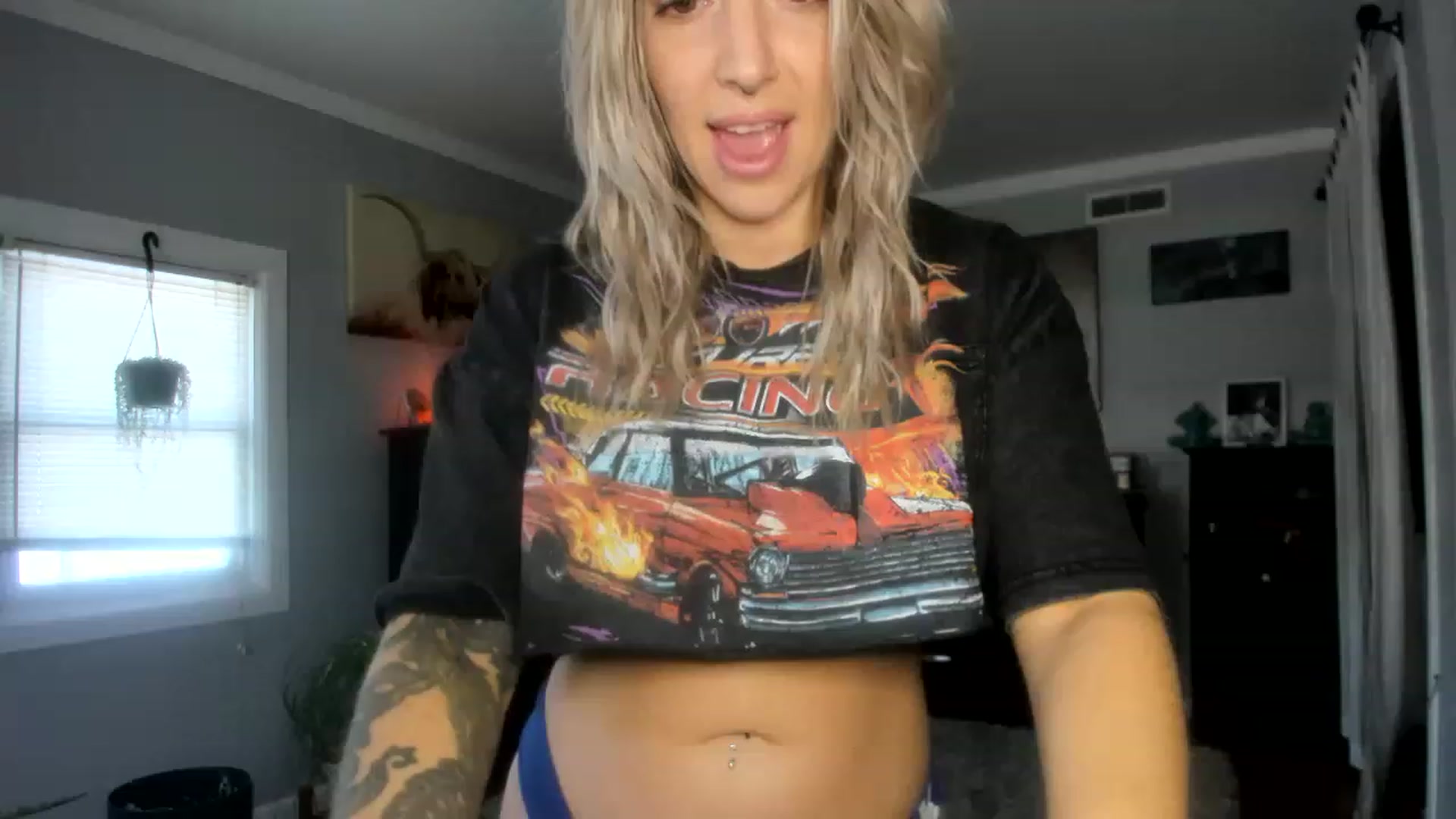 Gallery image thumbnail from Chasten_Lee's myfreecams stream on, 12/20/2022, 16:26 image 6 of 20