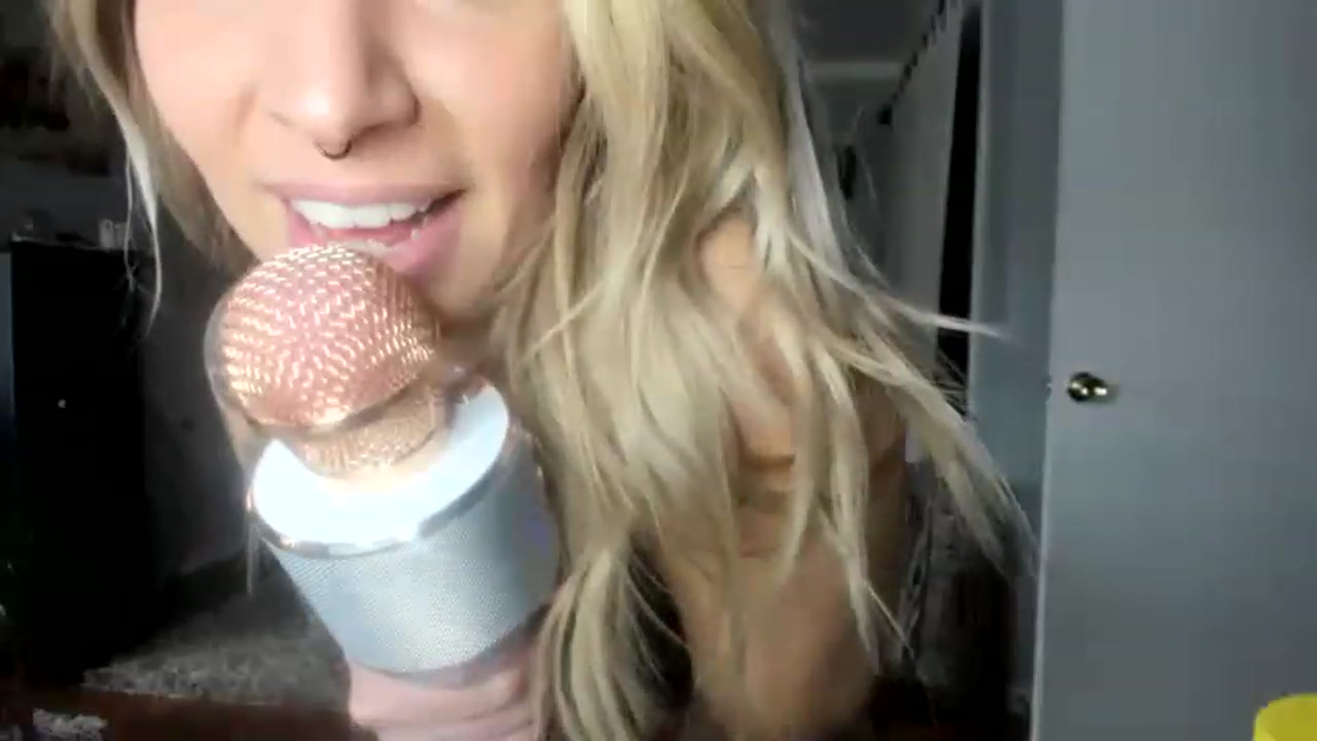 Gallery image thumbnail from Chasten_Lee's myfreecams stream on, 01/05/2023, 17:40 image 19 of 20