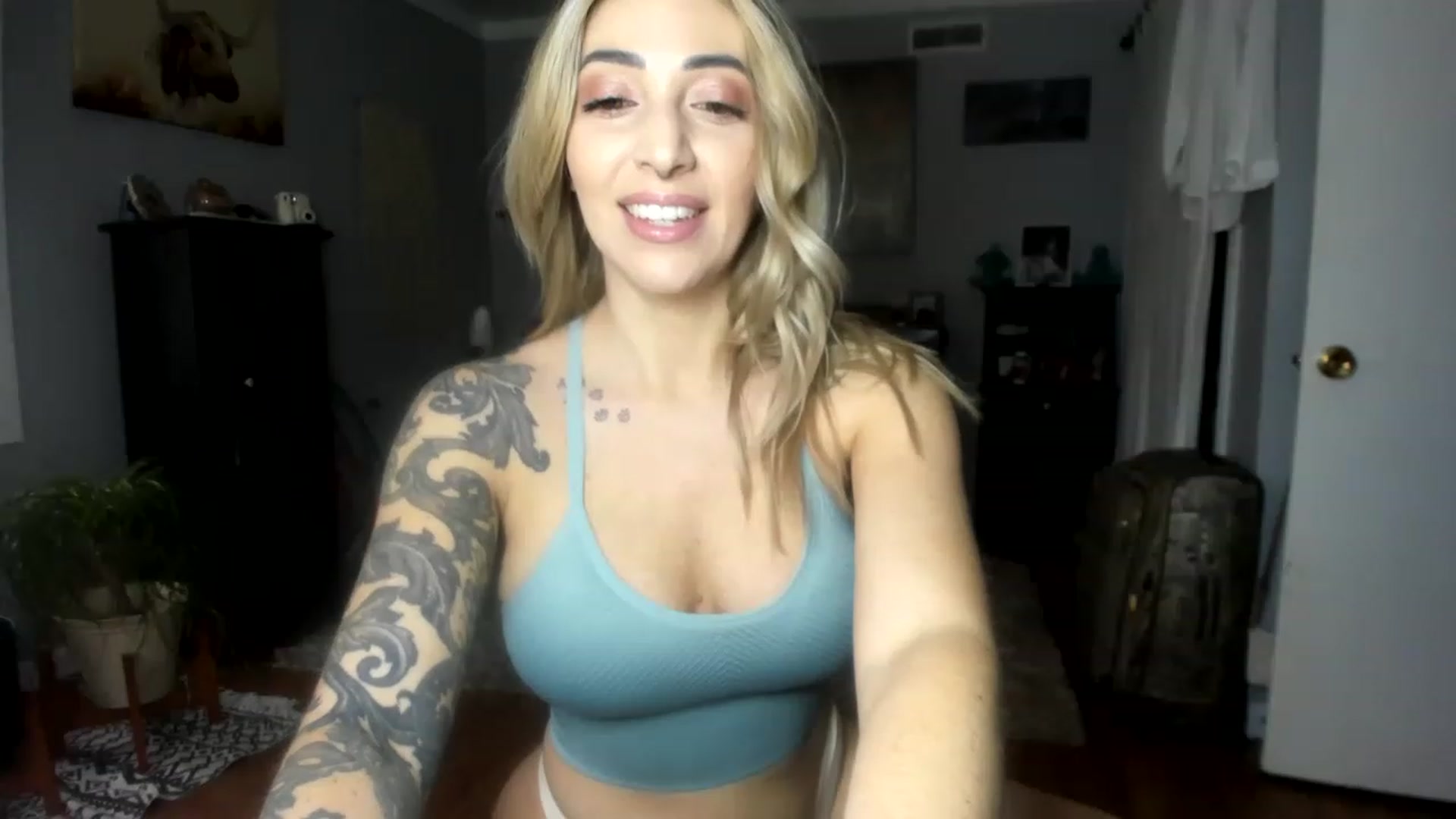 Gallery image thumbnail from Chasten_Lee's myfreecams stream on, 01/06/2023, 15:47 image 8 of 20