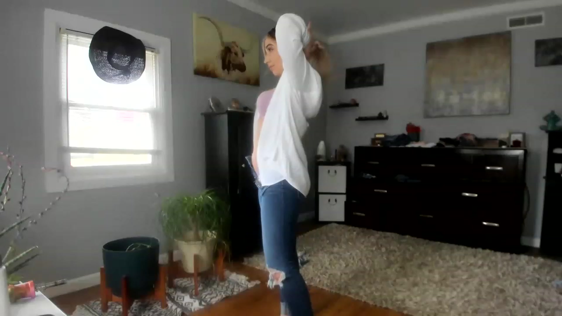 Gallery image thumbnail from Chasten_Lee's myfreecams stream on, 01/06/2023, 17:06 image 8 of 20