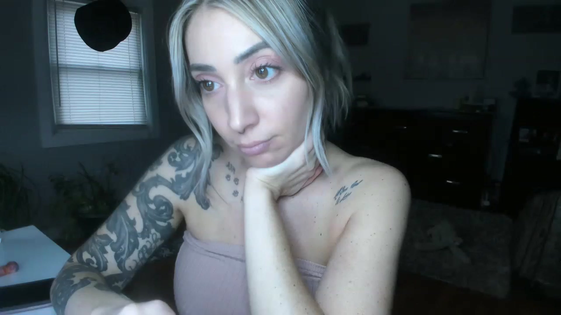 Gallery image thumbnail from Chasten_Lee's myfreecams stream on, 02/09/2023, 17:52 image 1 of 20