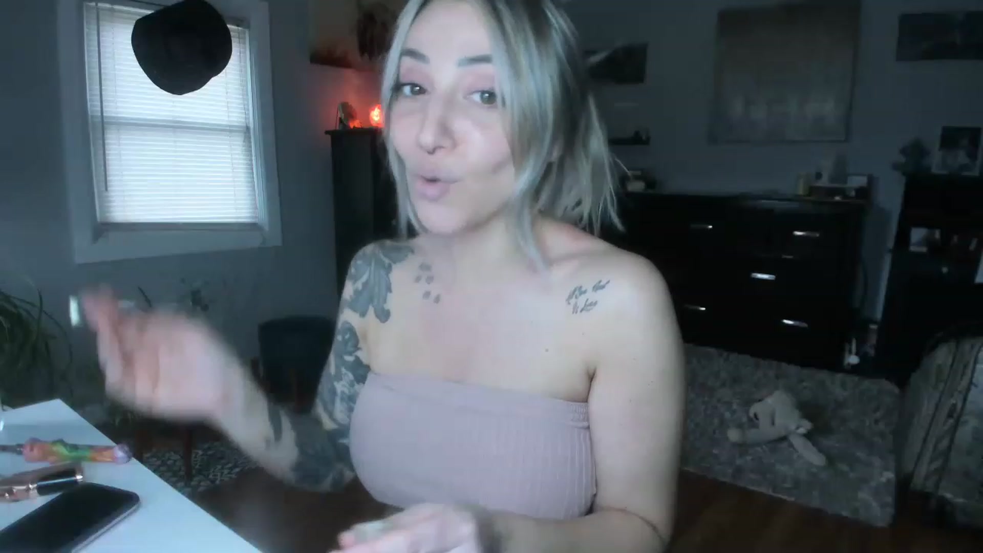 Gallery image thumbnail from Chasten_Lee's myfreecams stream on, 02/09/2023, 17:52 image 15 of 20