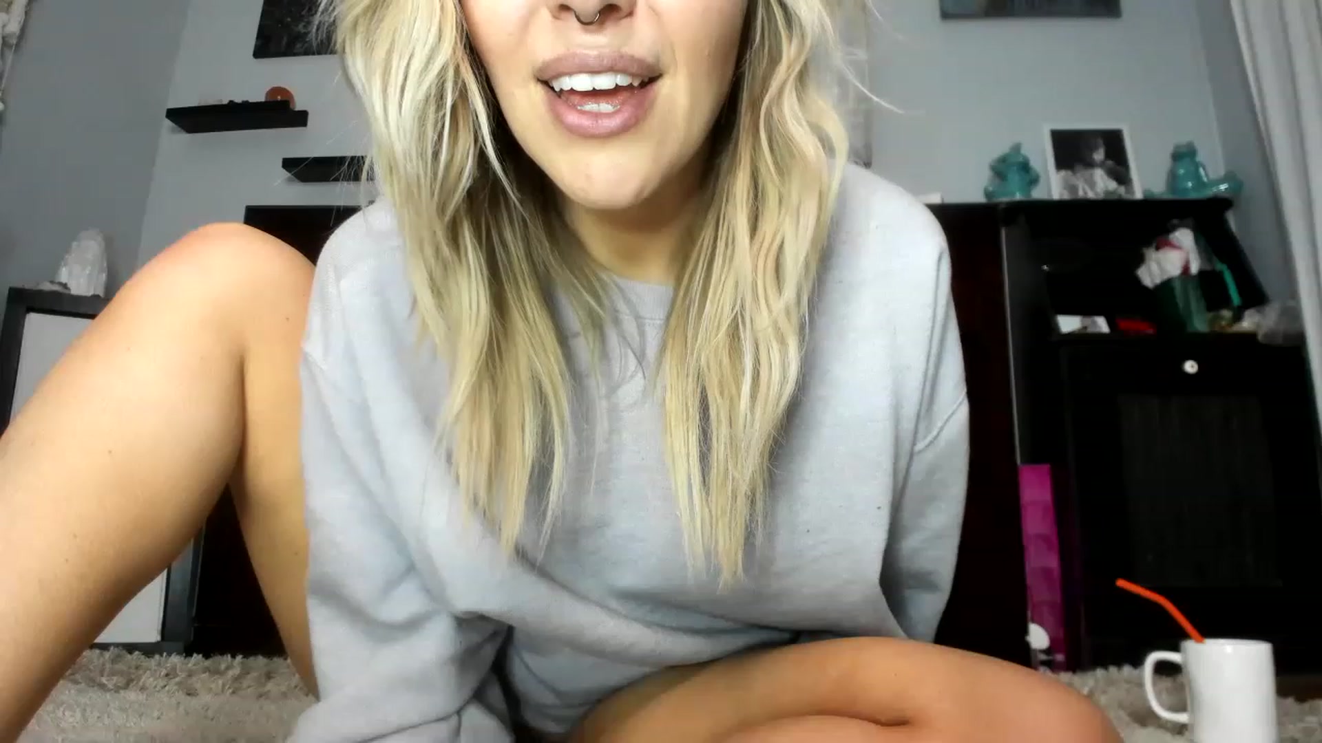 Gallery image thumbnail from Chasten_Lee's myfreecams stream on, 03/03/2023, 14:24 image 19 of 20