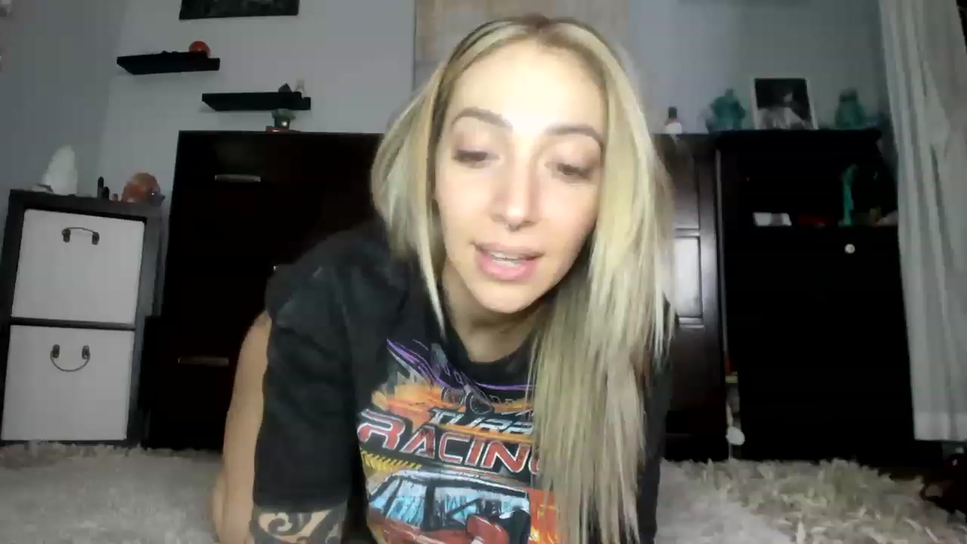 Gallery image thumbnail from Chasten_Lee's myfreecams stream on, 03/18/2023, 14:33 image 15 of 20