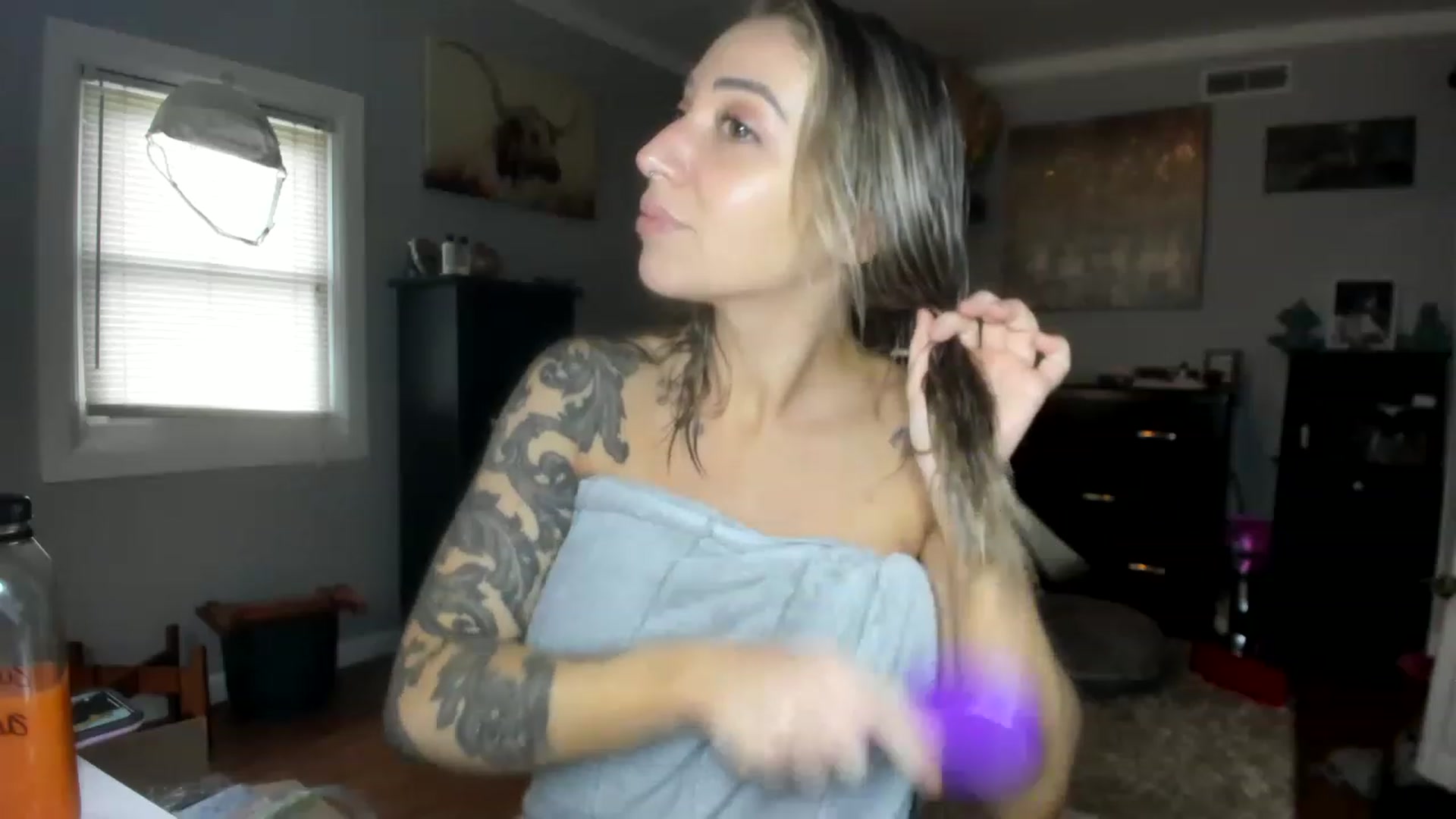 Gallery image thumbnail from Chasten_Lee's myfreecams stream on, 04/18/2023, 13:19 image 13 of 20