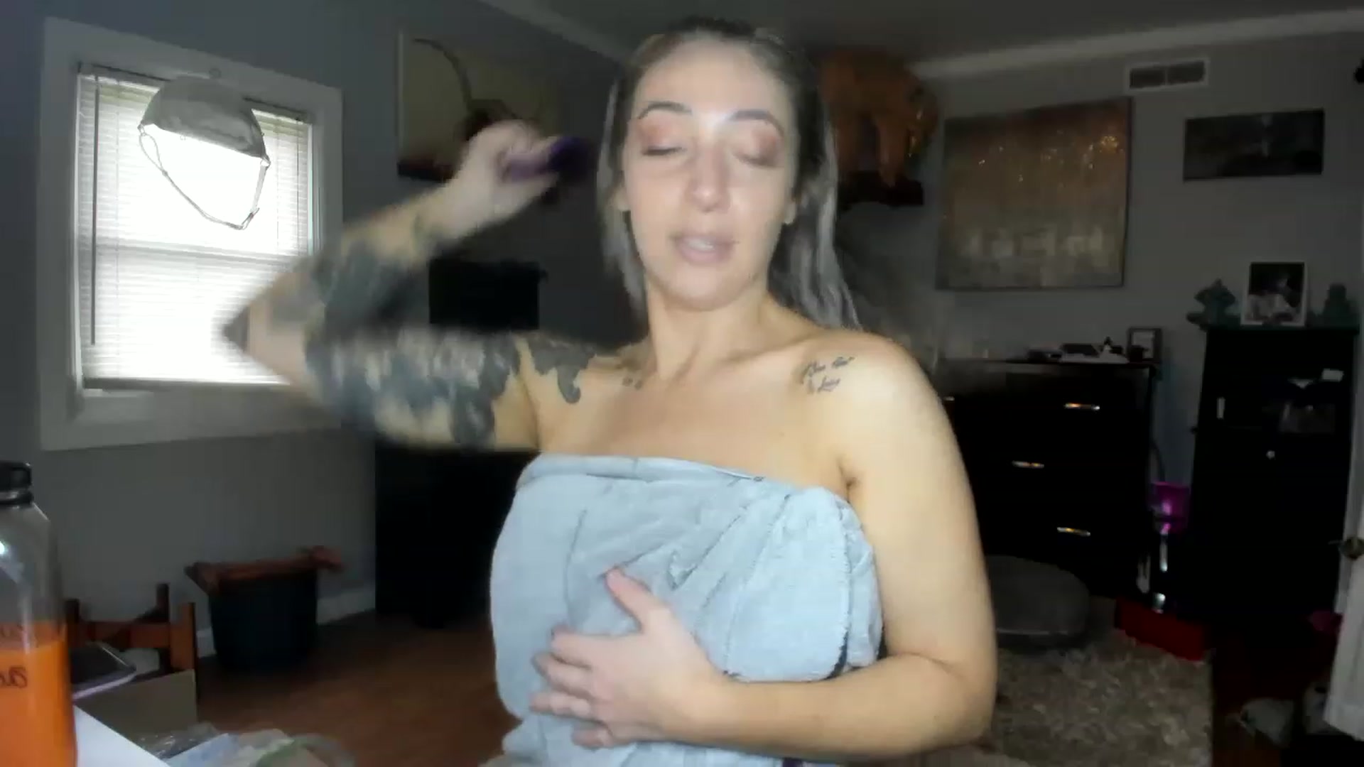 Gallery image thumbnail from Chasten_Lee's myfreecams stream on, 04/18/2023, 13:19 image 14 of 20
